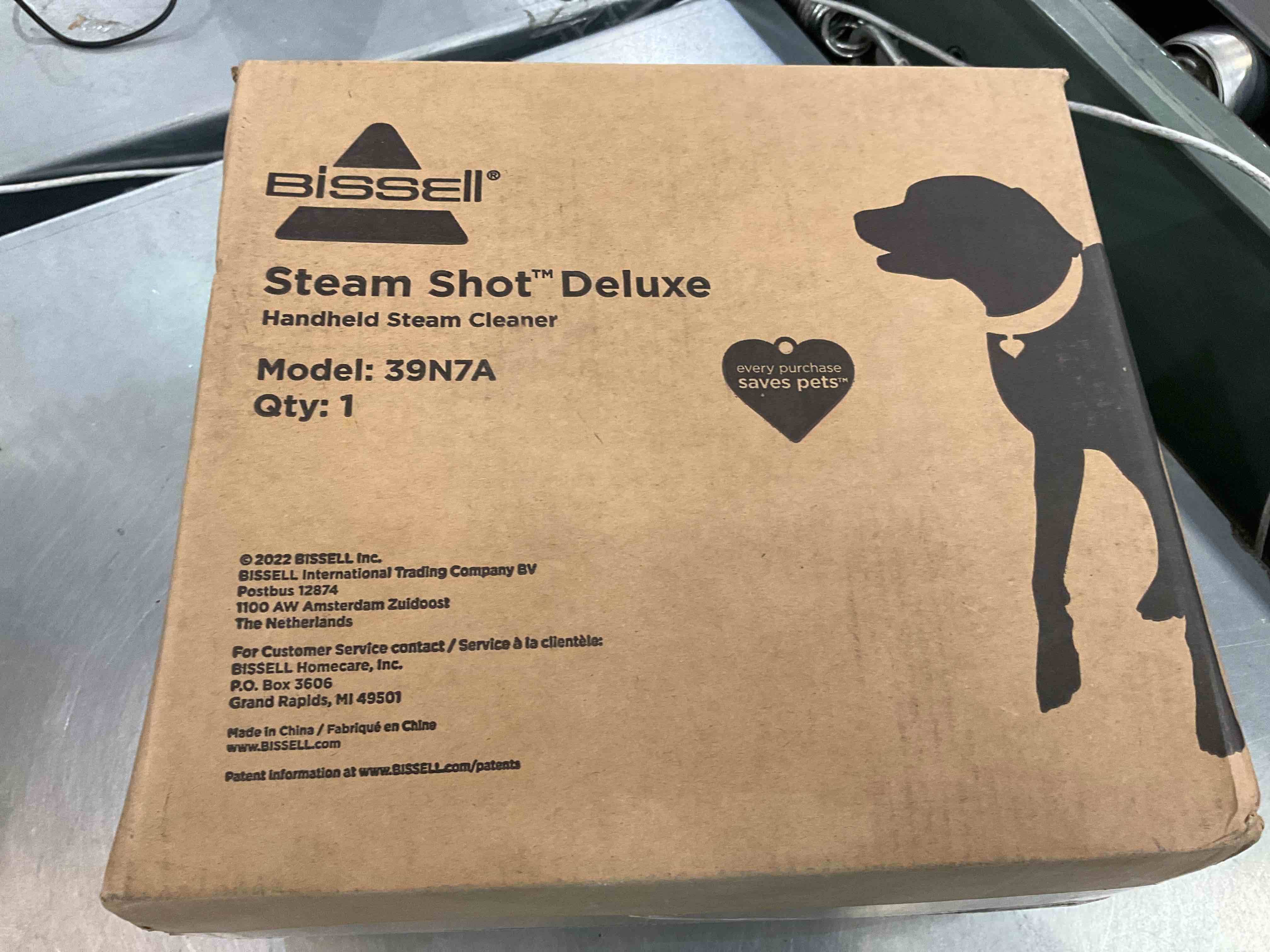 https://s3.amazonaws.com/lotting-images-prod/bidfta/EXS00422021_1692811297706.jpeg