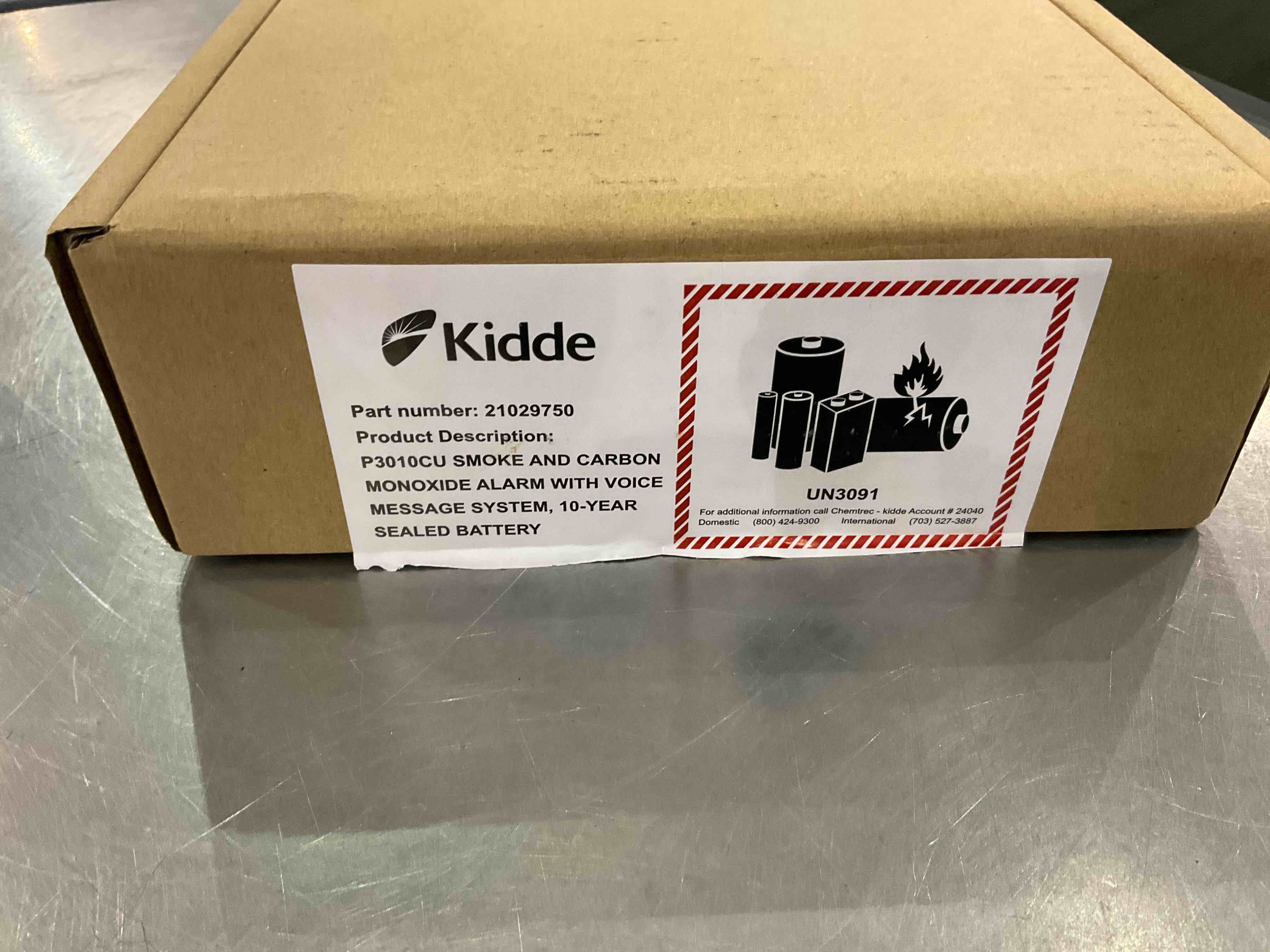 https://s3.amazonaws.com/lotting-images-prod/bidfta/EXS00422361_1693398925264.jpeg