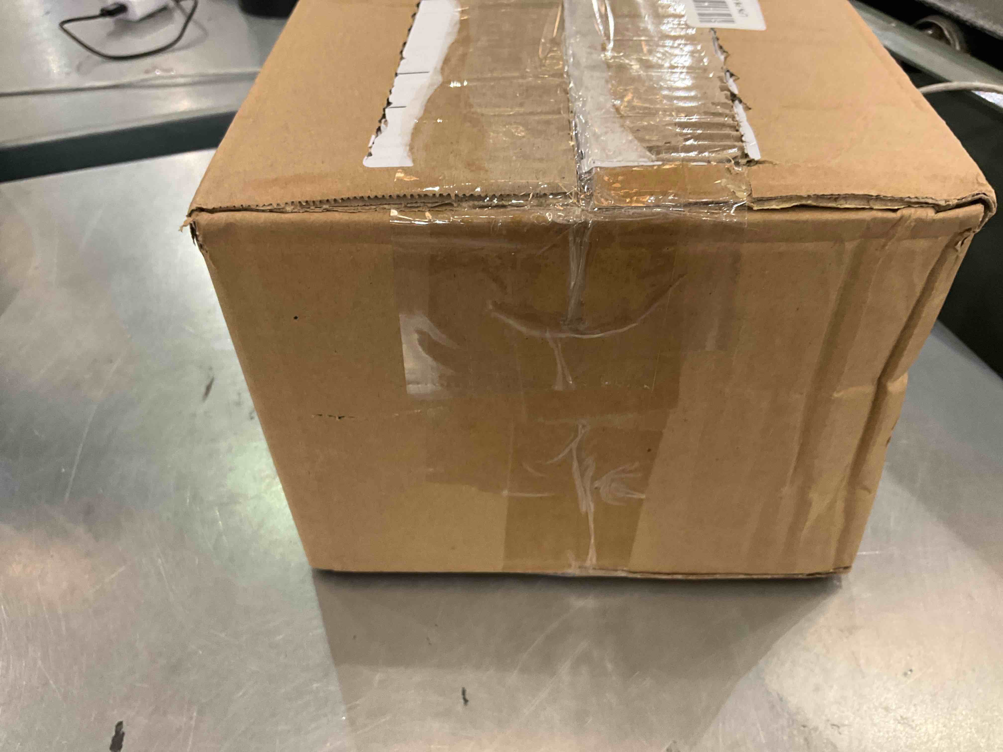 https://s3.amazonaws.com/lotting-images-prod/bidfta/EXS00422413_1693410233358.jpeg