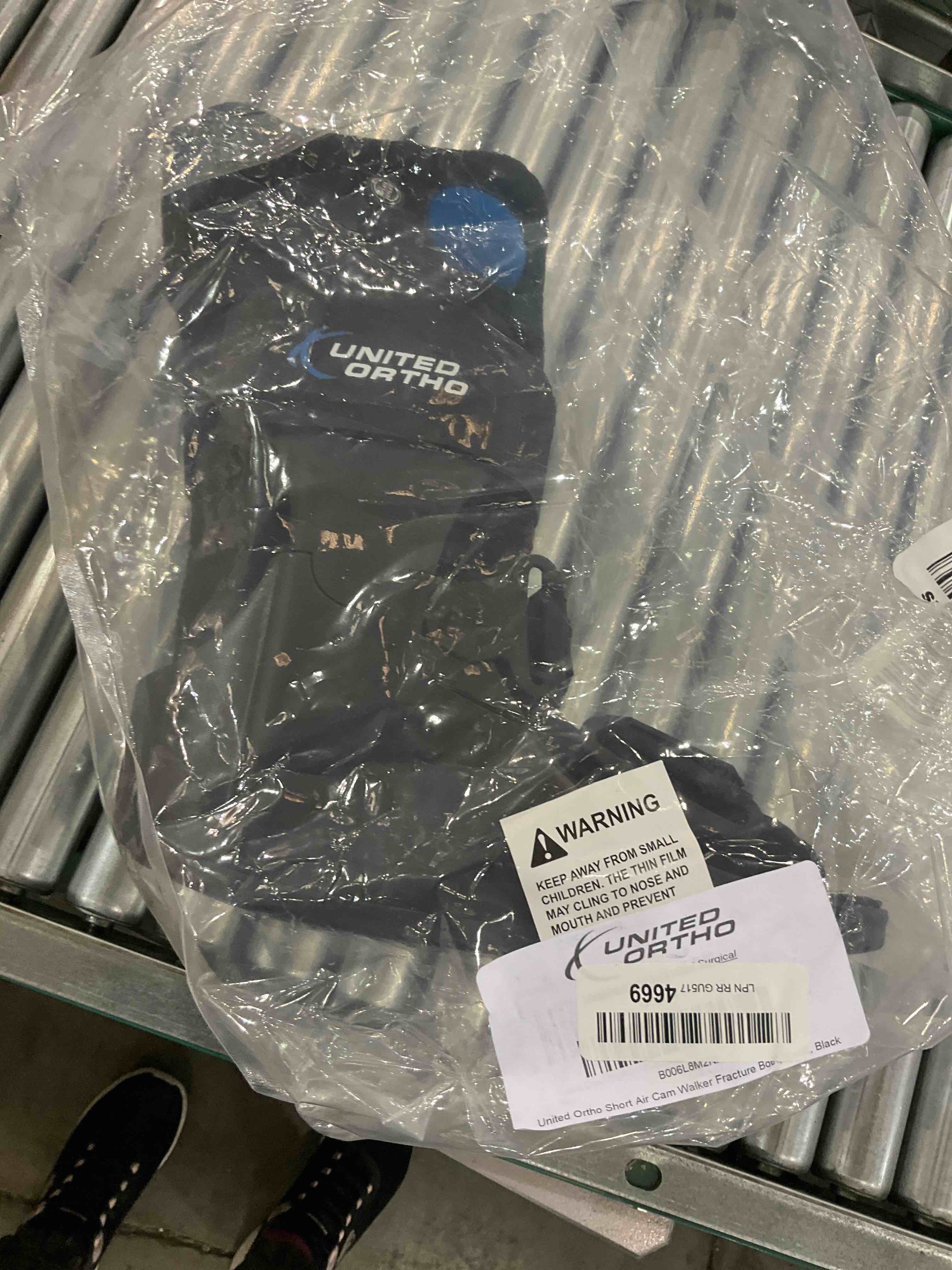 https://s3.amazonaws.com/lotting-images-prod/bidfta/EXS00422508_1693485202864.jpeg