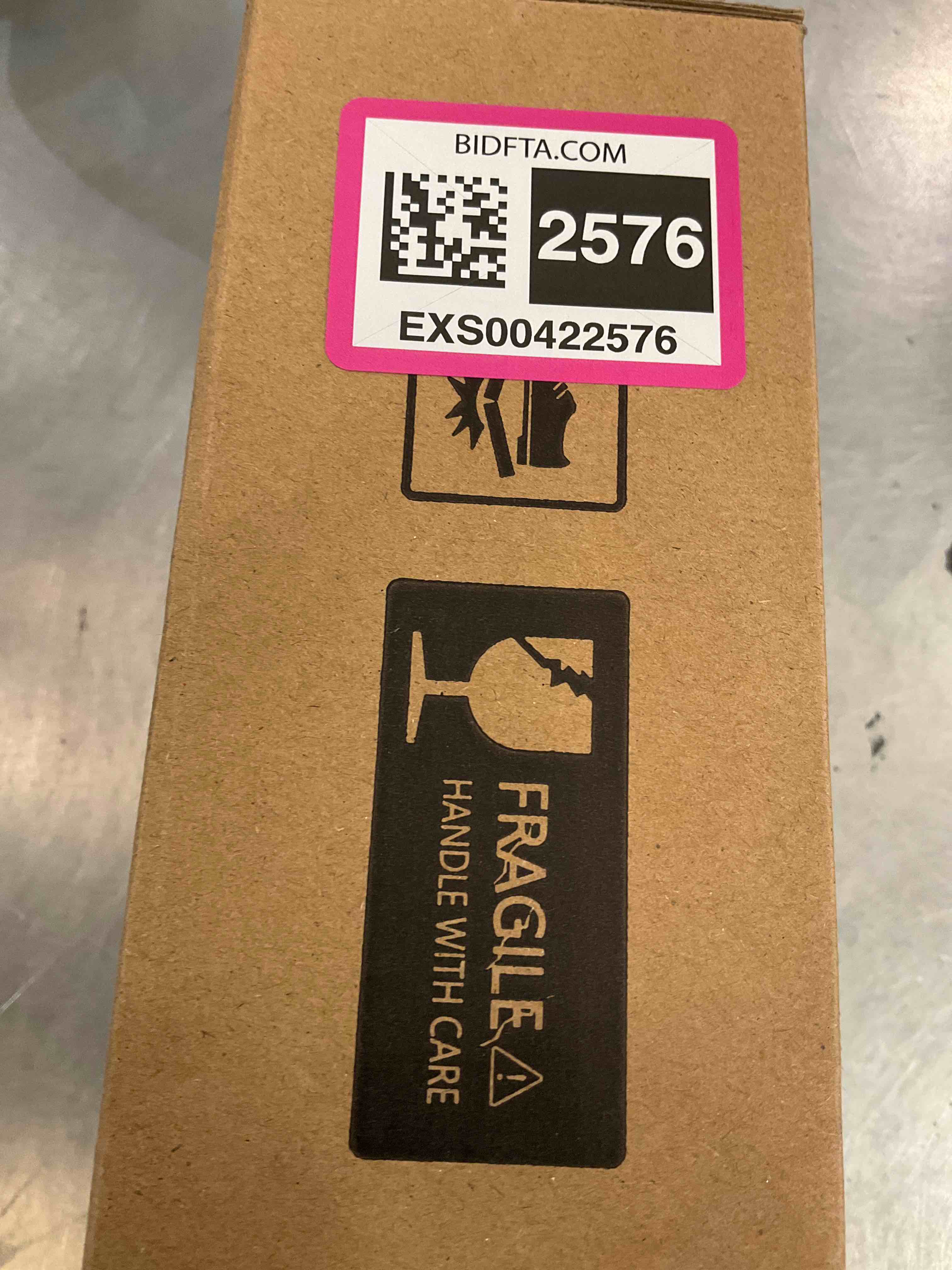 https://s3.amazonaws.com/lotting-images-prod/bidfta/EXS00422576_1693501446179.jpeg