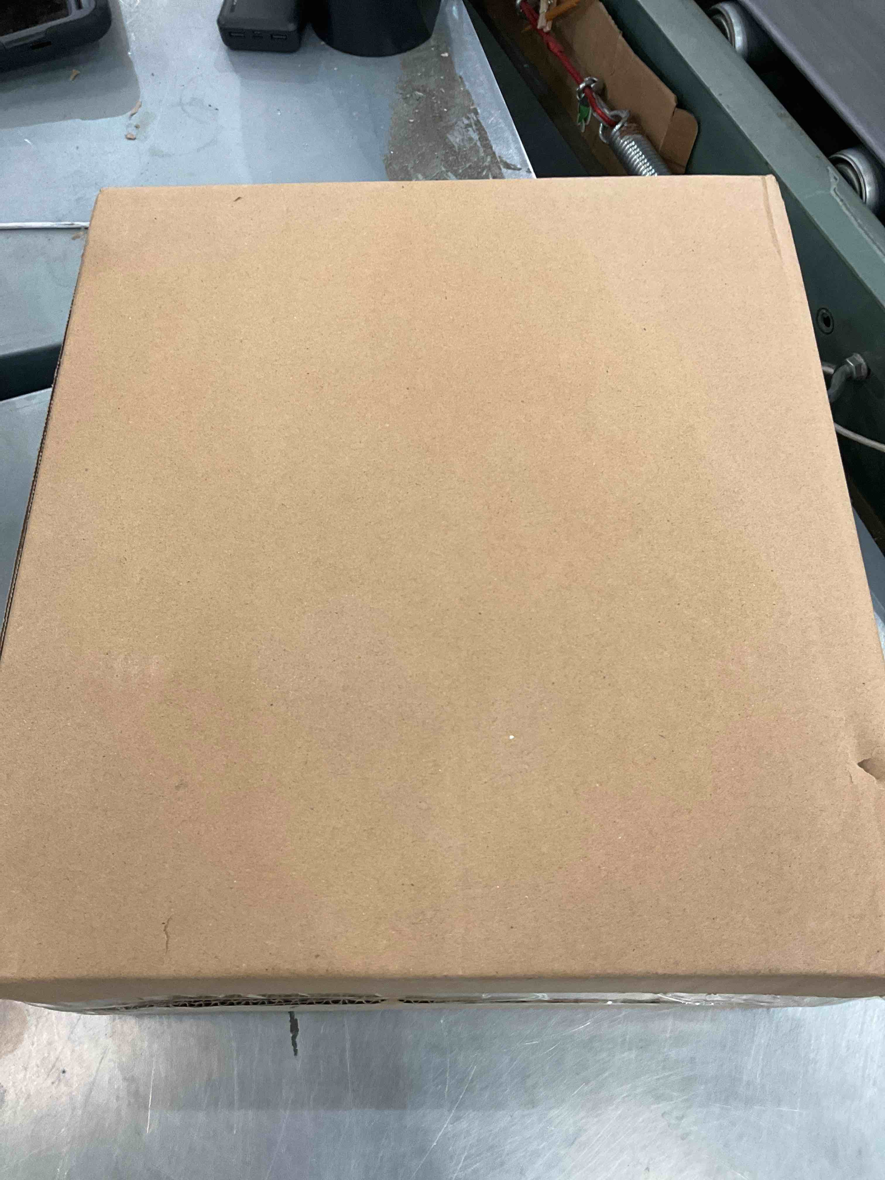 https://s3.amazonaws.com/lotting-images-prod/bidfta/EXS00422606_1693506959353.jpeg