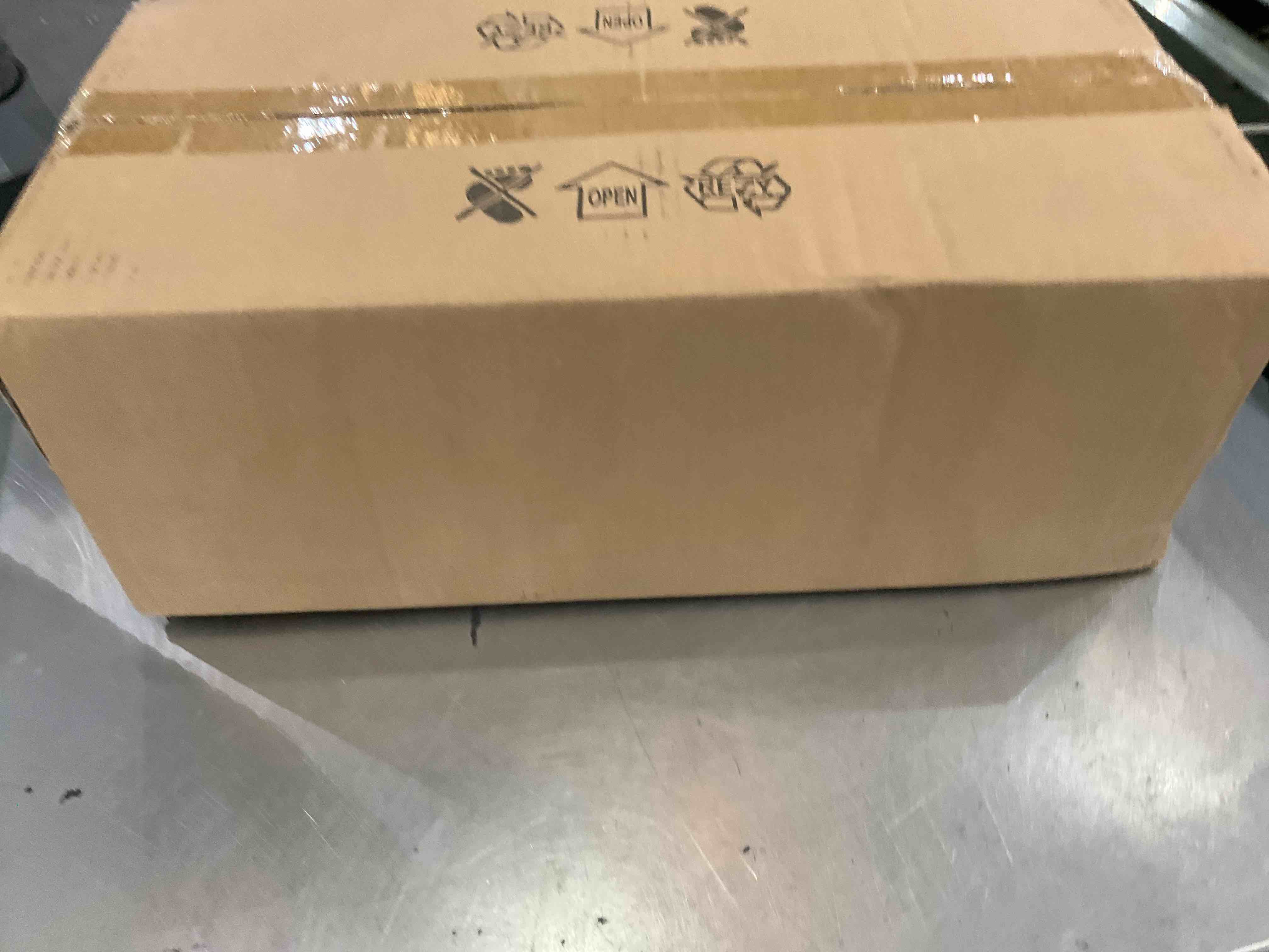 https://s3.amazonaws.com/lotting-images-prod/bidfta/EXS00422853_1693932889325.jpeg