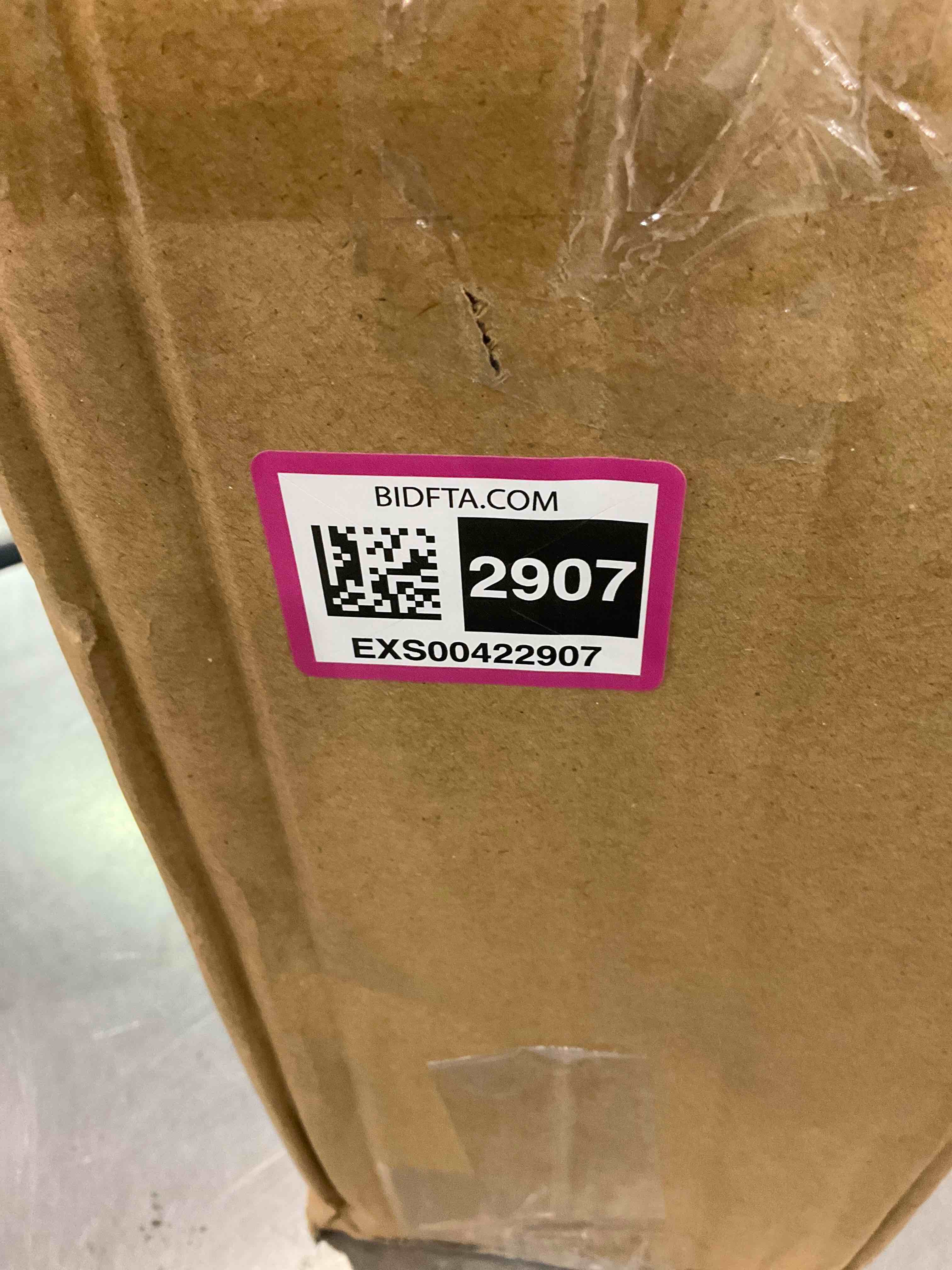 https://s3.amazonaws.com/lotting-images-prod/bidfta/EXS00422907_1693942498767.jpeg