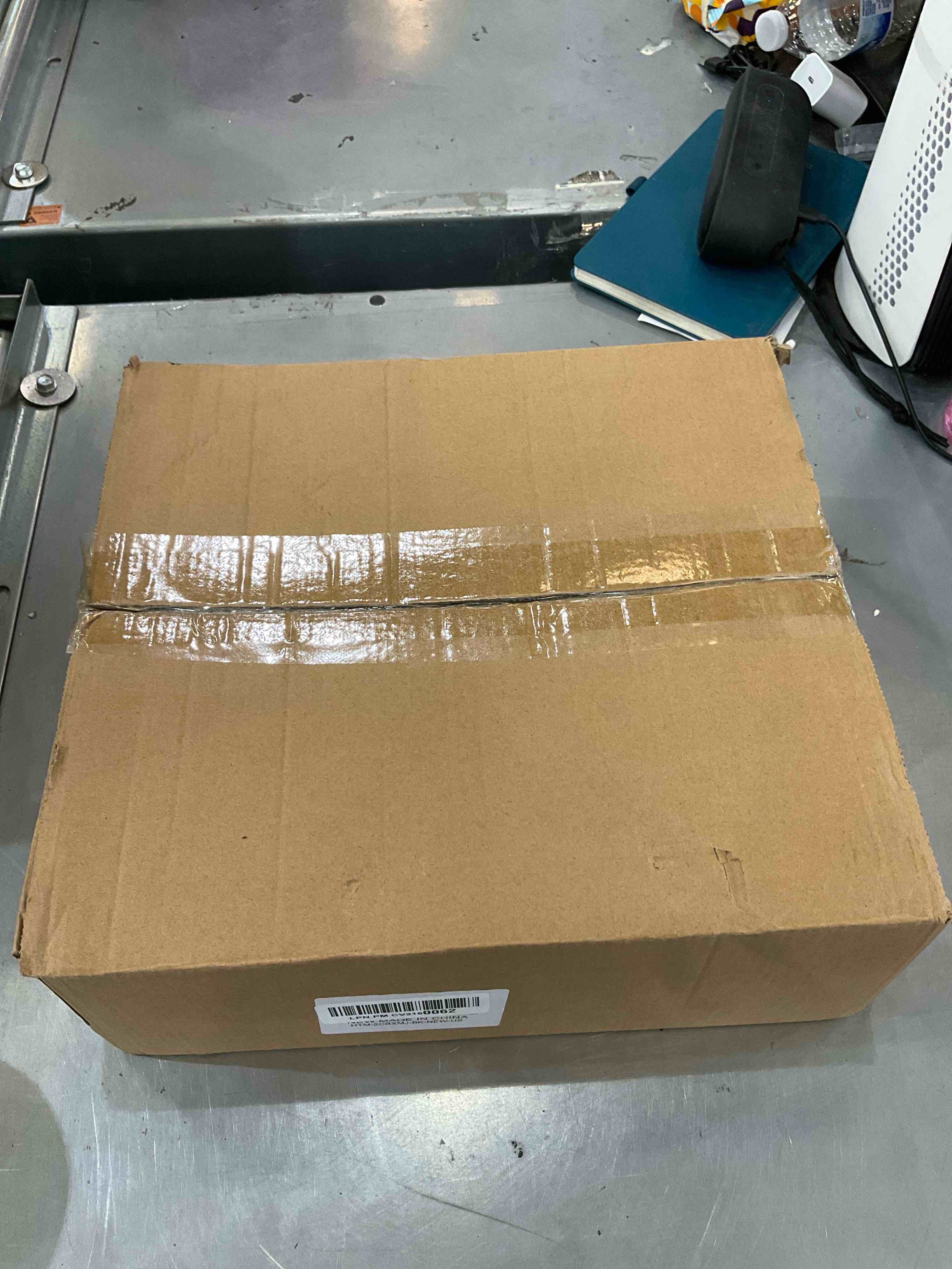 https://s3.amazonaws.com/lotting-images-prod/bidfta/EXS00423037_1695149706776.jpeg