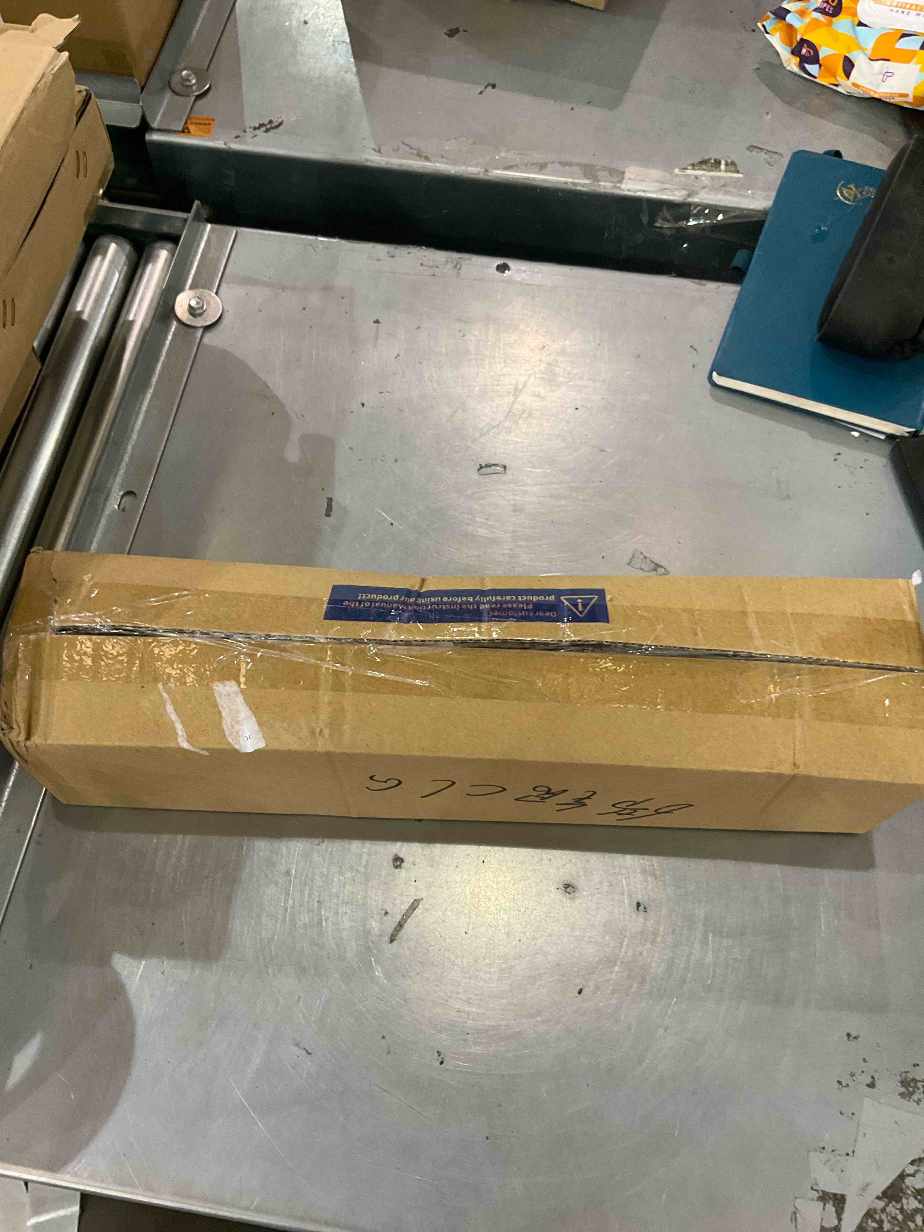 https://s3.amazonaws.com/lotting-images-prod/bidfta/EXS00423126_1695214227282.jpeg