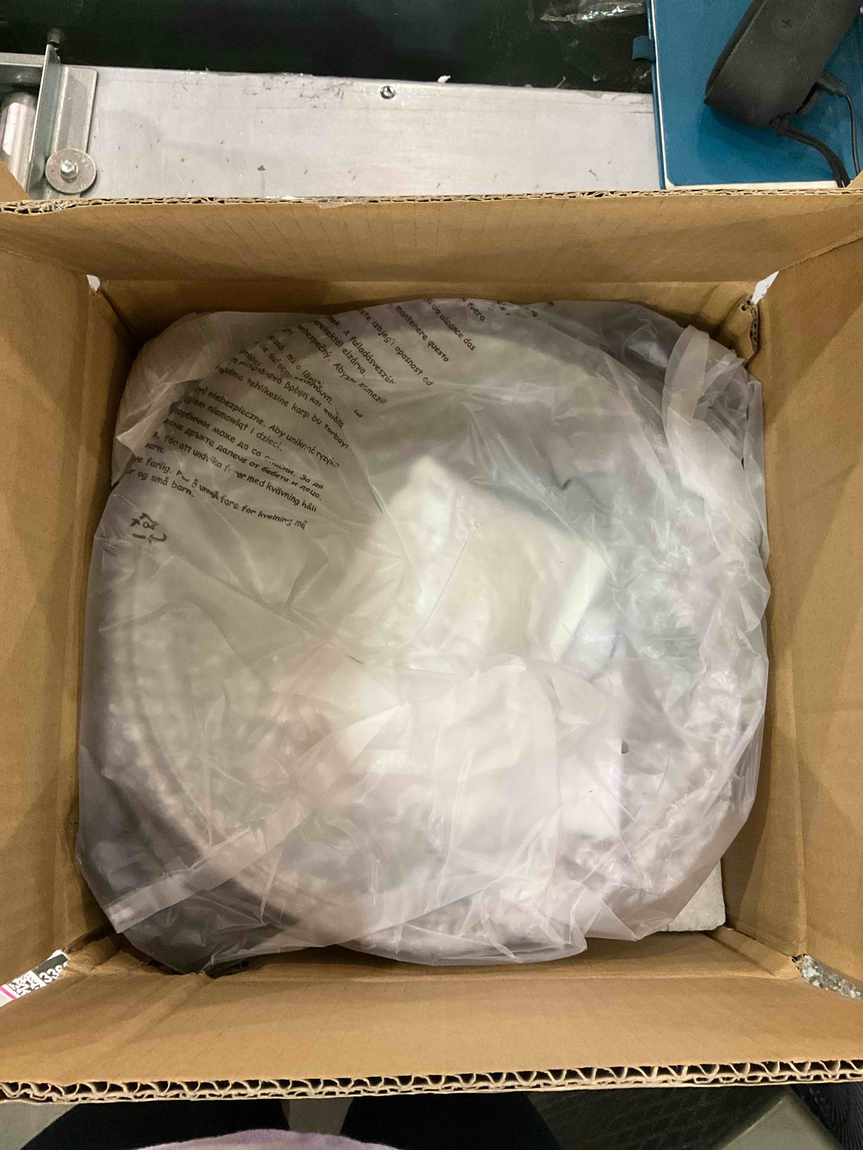 Hot Pot with Divider Stainless Steel Shabu Shabu Pot for Induction Cooktop Gas Stove 11?ÇÖ?ÇÖ Suitable for 2-3 Person (11 inch)