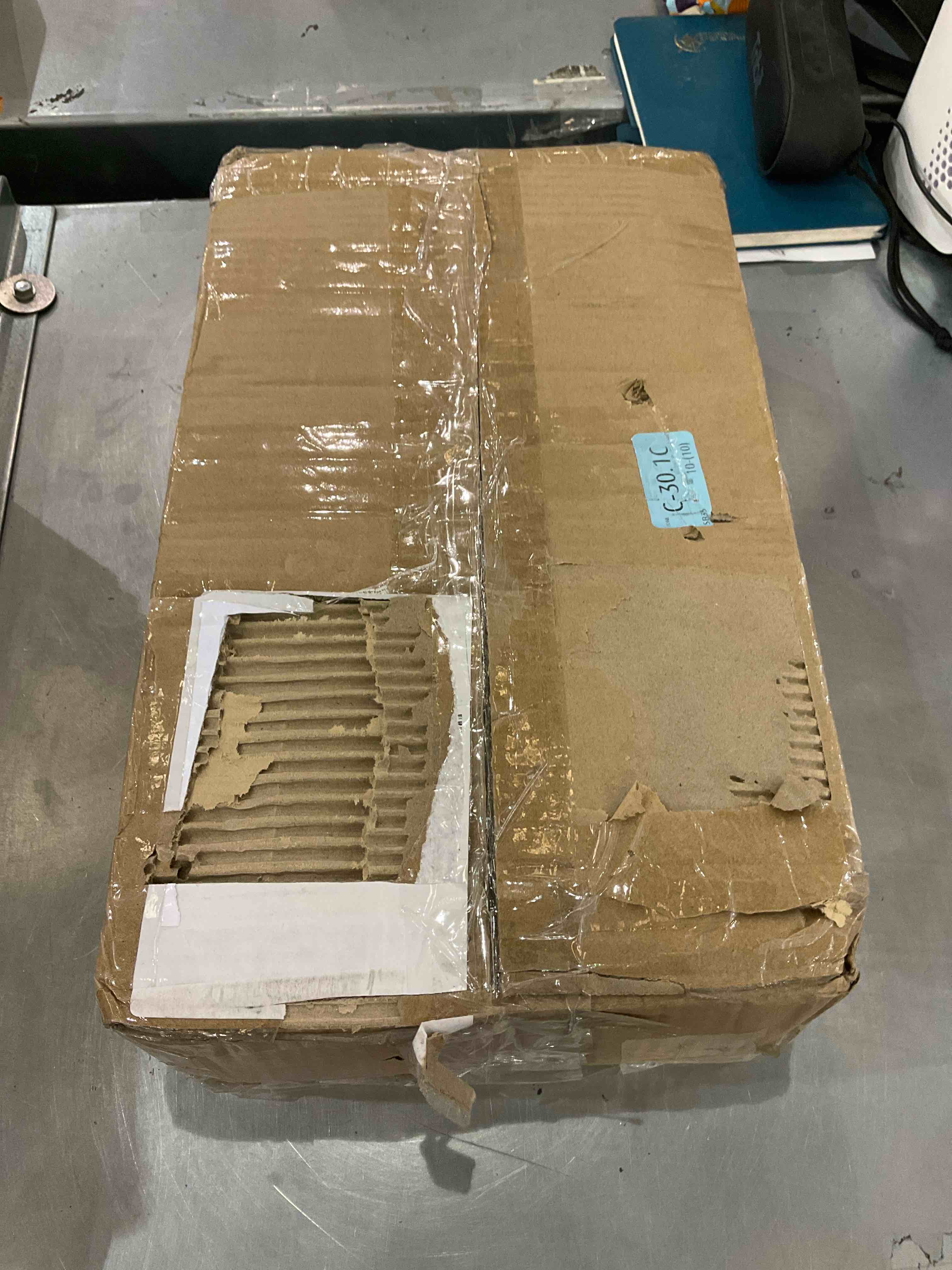 https://s3.amazonaws.com/lotting-images-prod/bidfta/EXS00423417_1695305661845.jpeg