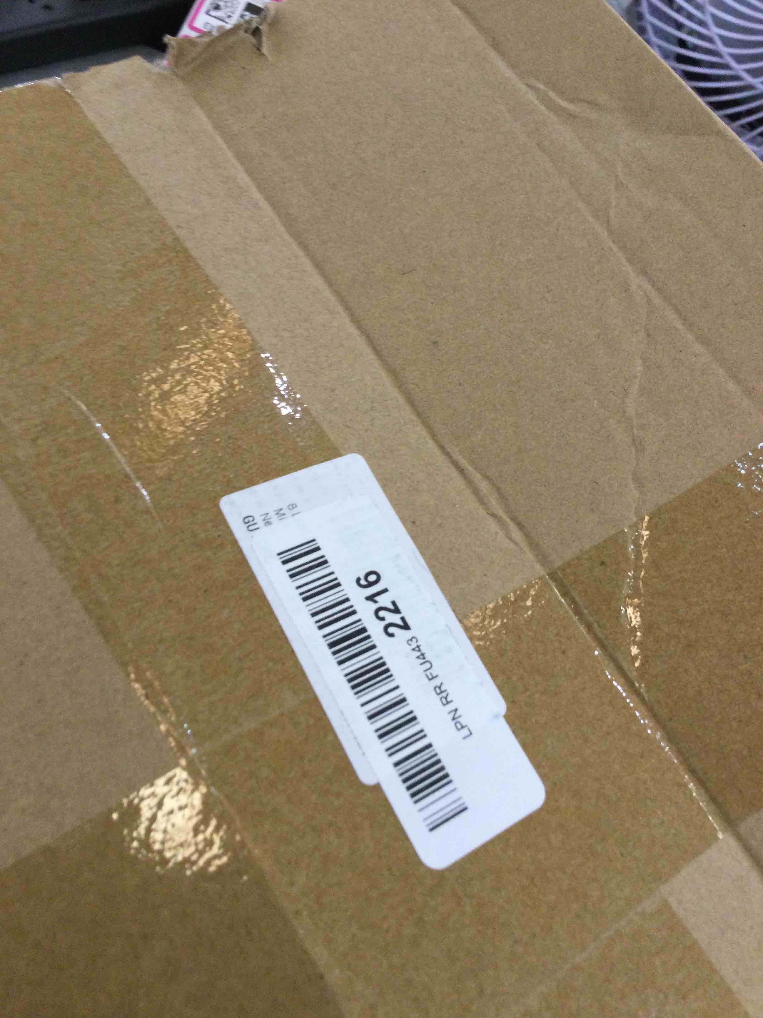 https://s3.amazonaws.com/lotting-images-prod/bidfta/EXS00423702_1692810730098.jpeg
