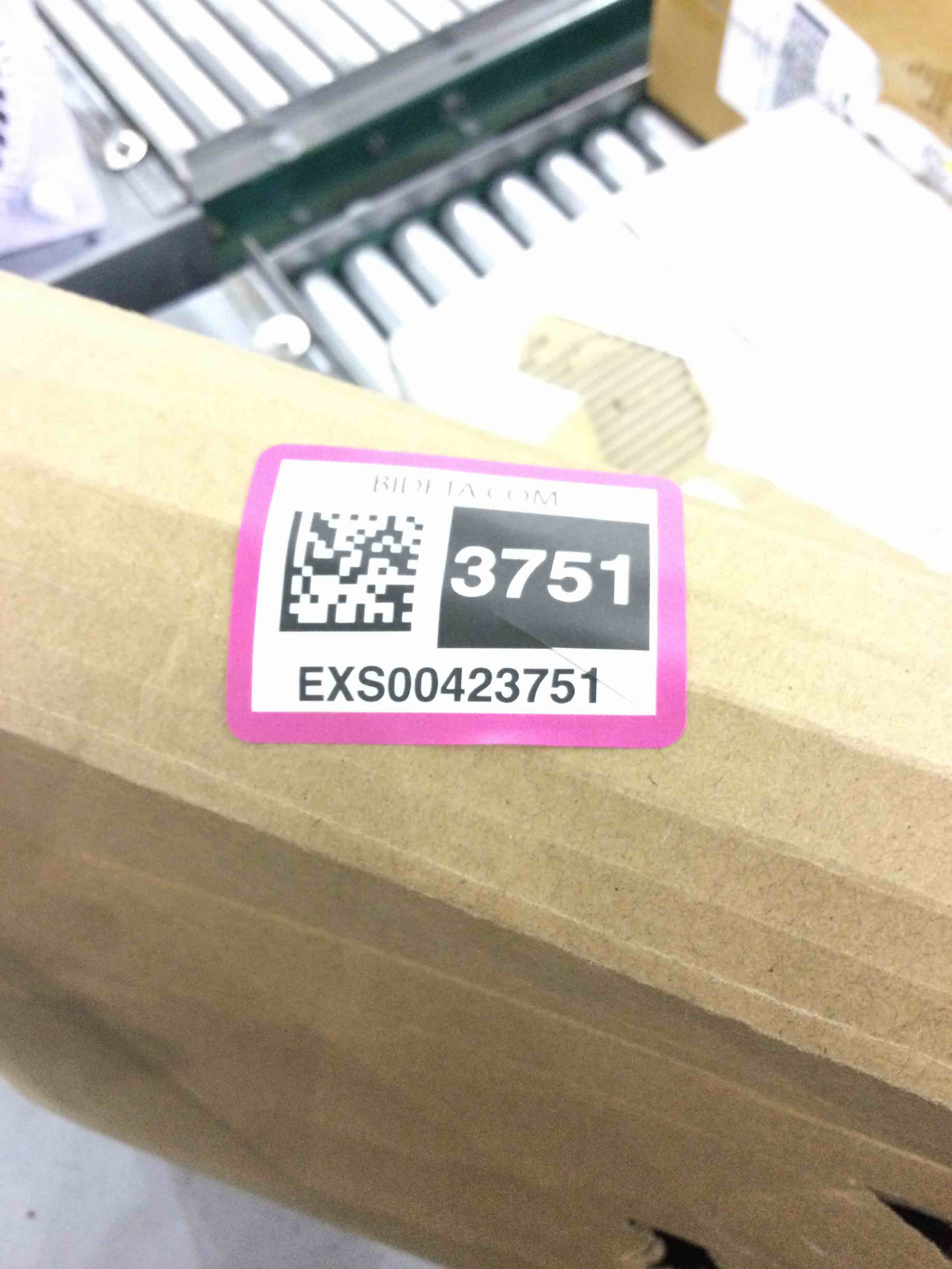 https://s3.amazonaws.com/lotting-images-prod/bidfta/EXS00423751_1692877942767.jpeg