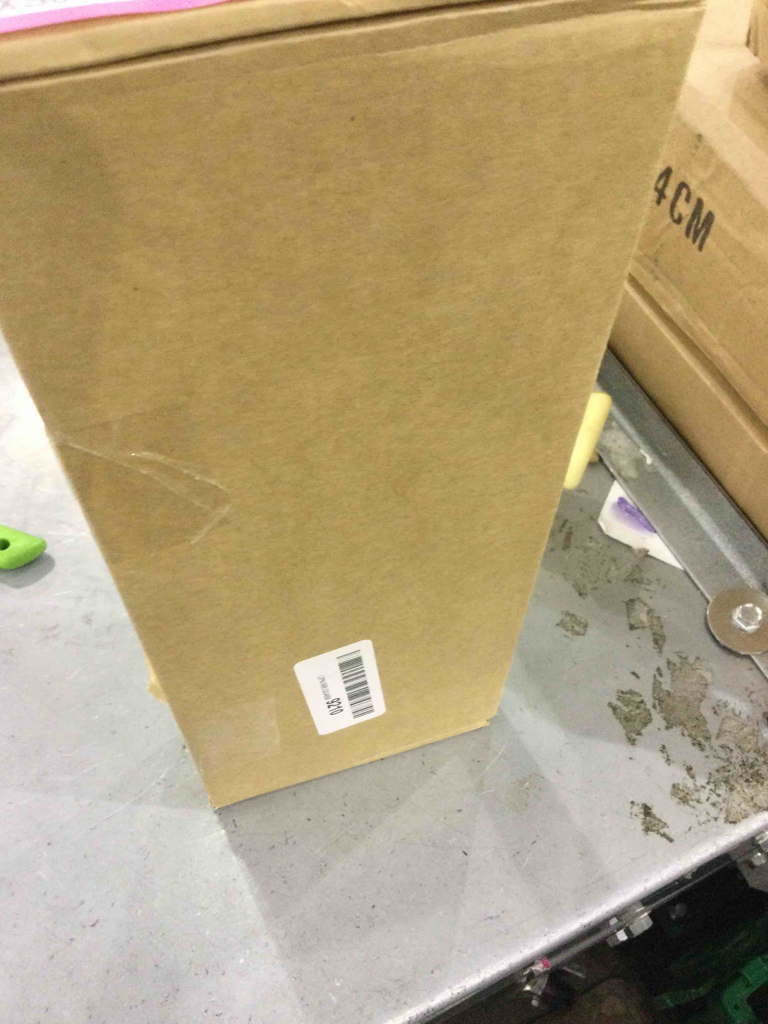 https://s3.amazonaws.com/lotting-images-prod/bidfta/EXS00423891_1692962701666.jpeg