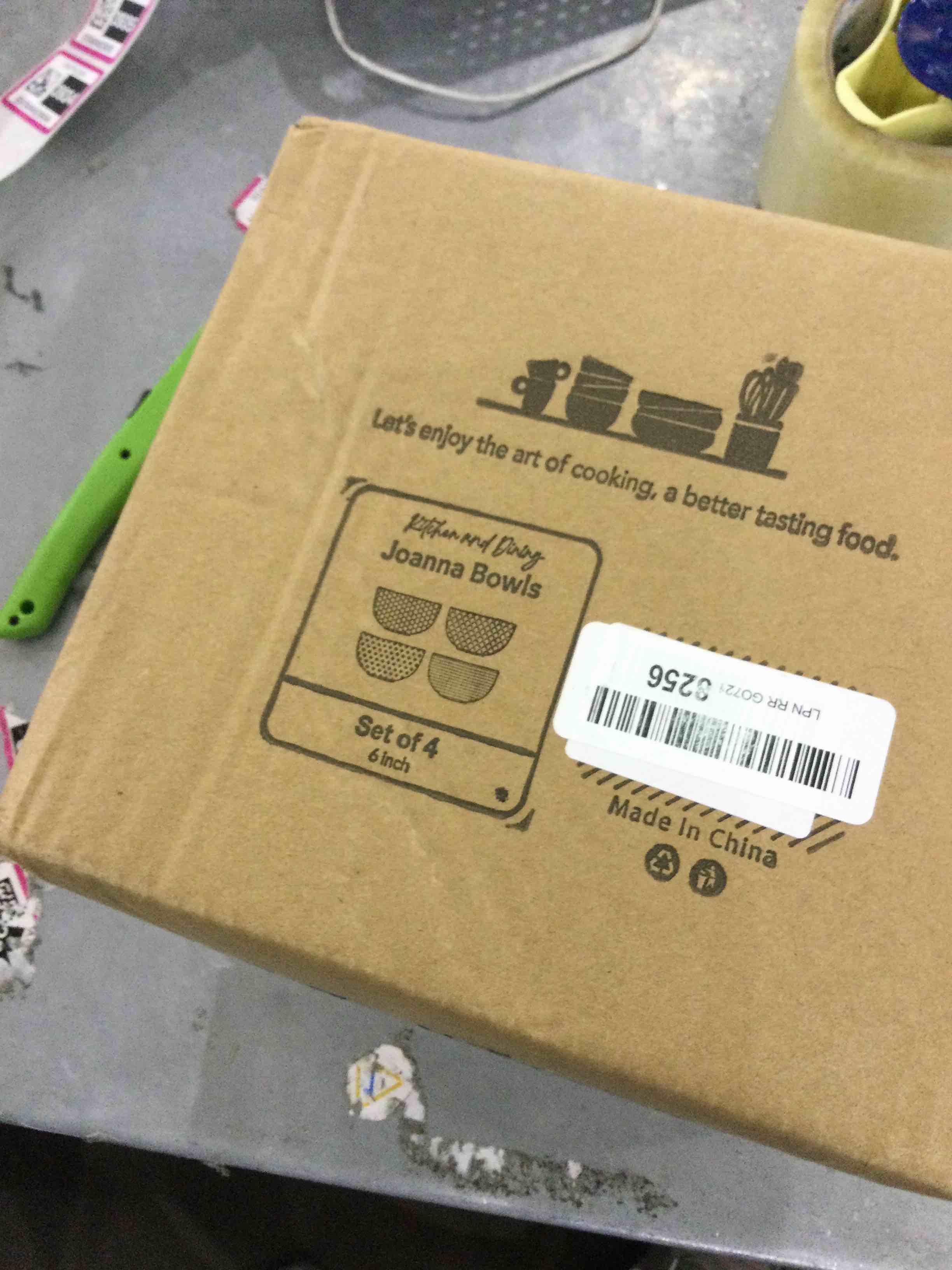 https://s3.amazonaws.com/lotting-images-prod/bidfta/EXS00423933_1692967762072.jpeg