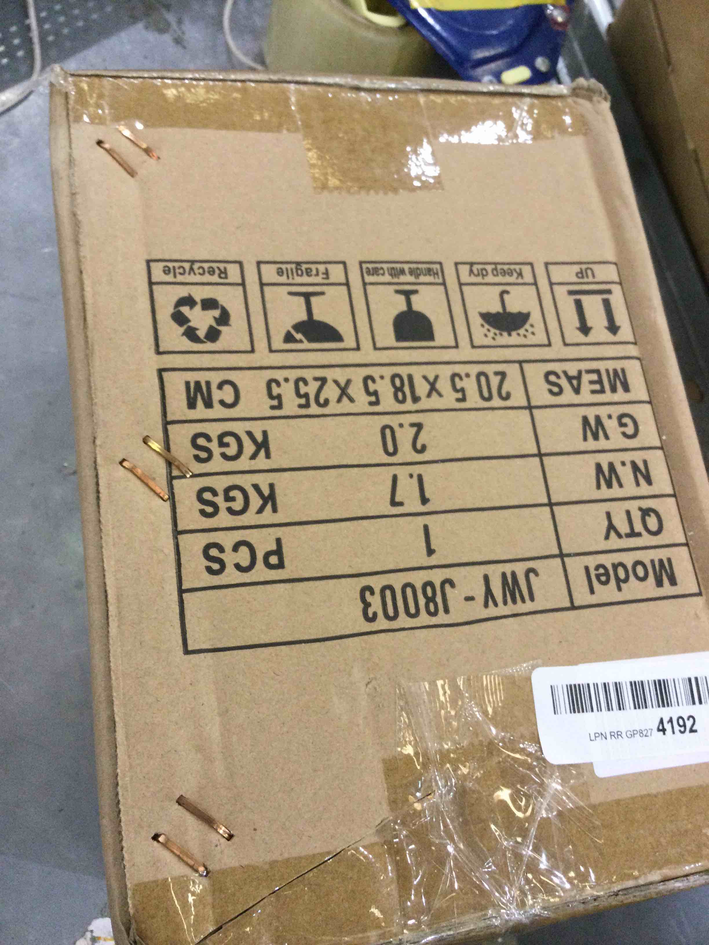 https://s3.amazonaws.com/lotting-images-prod/bidfta/EXS00423956_1692973188806.jpeg
