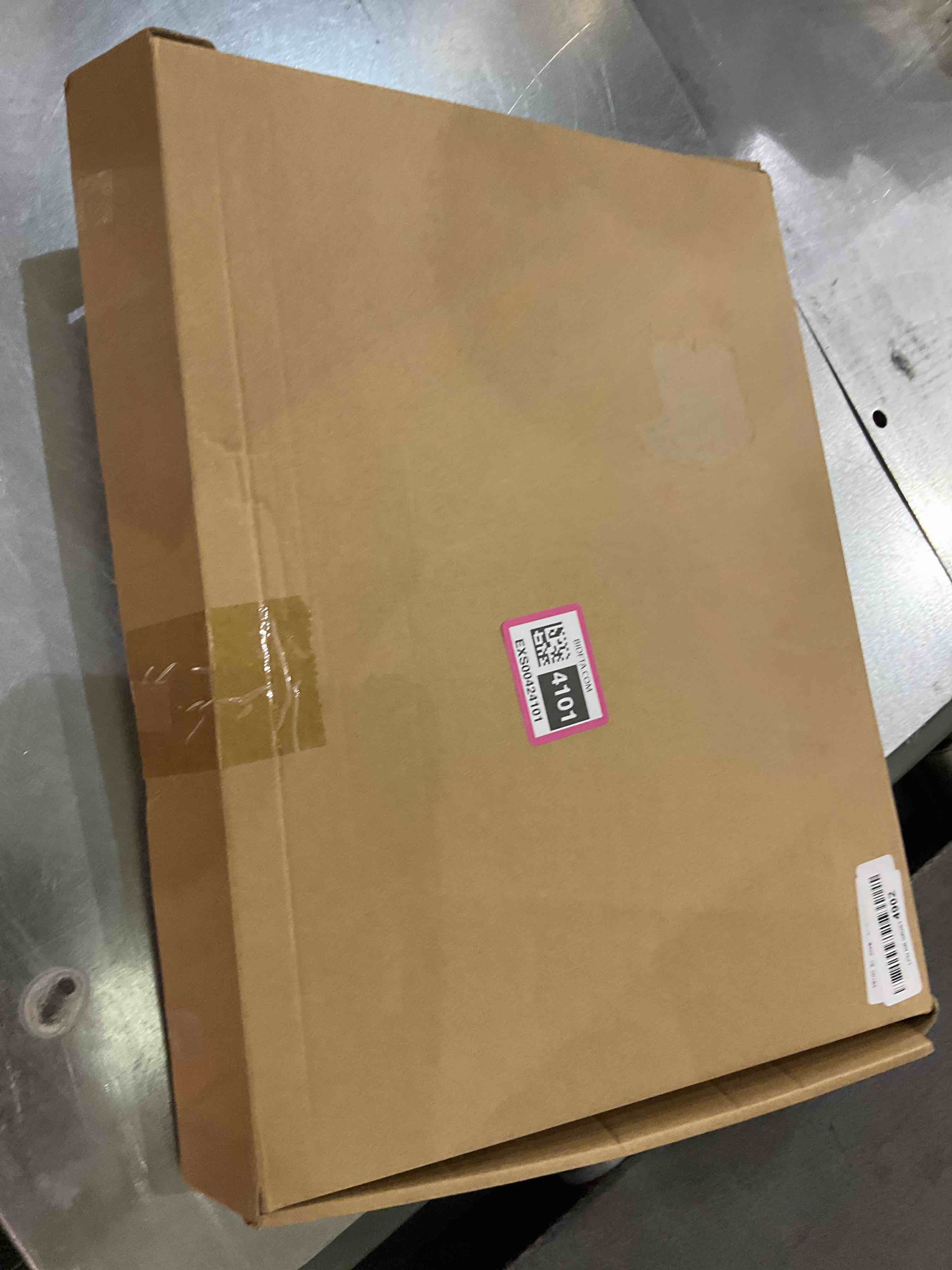 https://s3.amazonaws.com/lotting-images-prod/bidfta/EXS00424101_1693229558850.jpeg