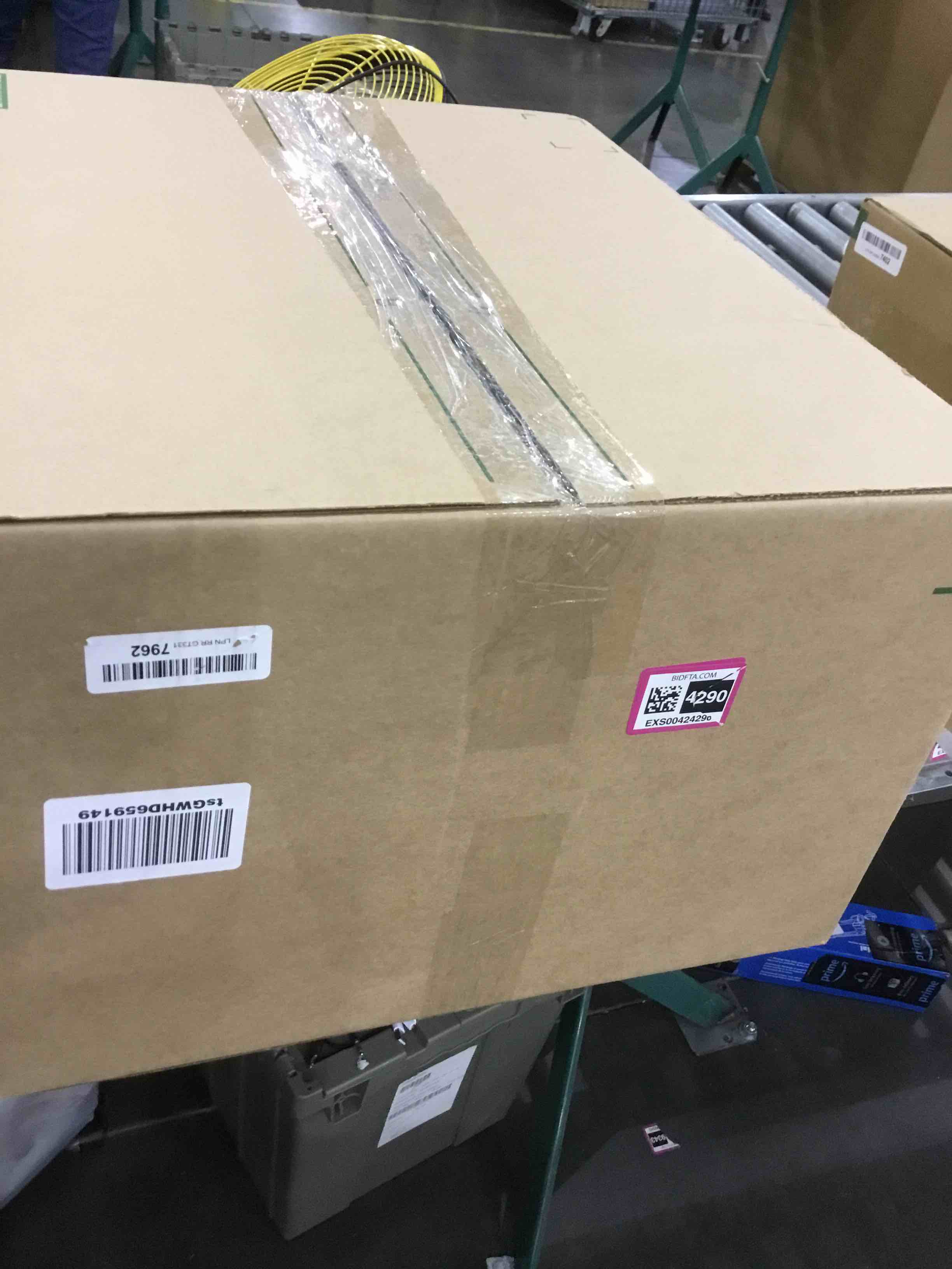https://s3.amazonaws.com/lotting-images-prod/bidfta/EXS00424290_1693484481657.jpeg
