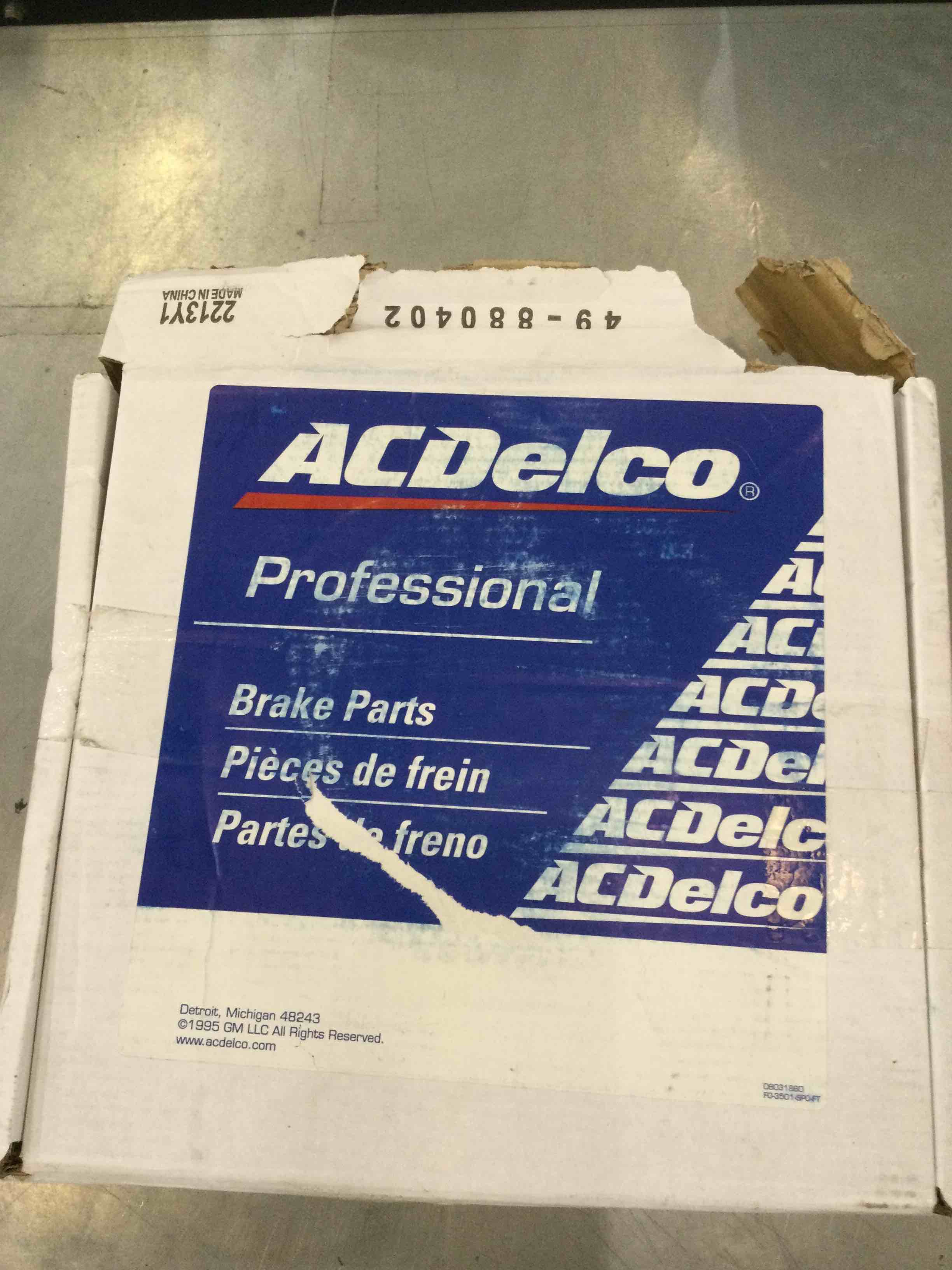ACDelco Gold 18A2331 Black Hat Rear Disc Brake Rotor