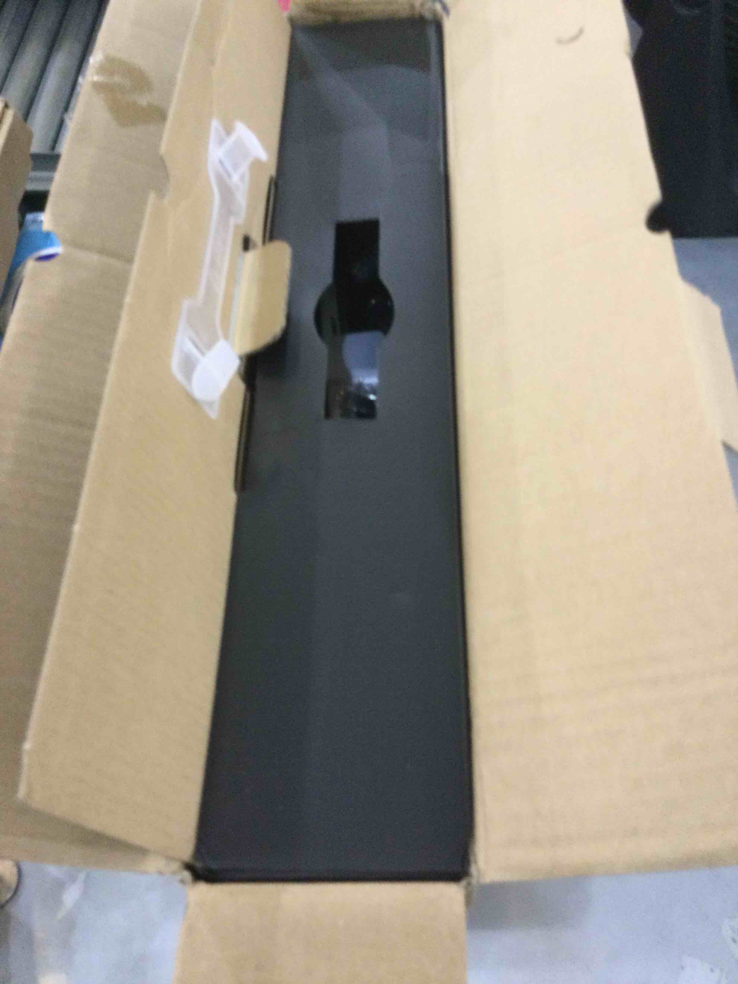 https://s3.amazonaws.com/lotting-images-prod/bidfta/EXS00424927_1693330053735.jpeg