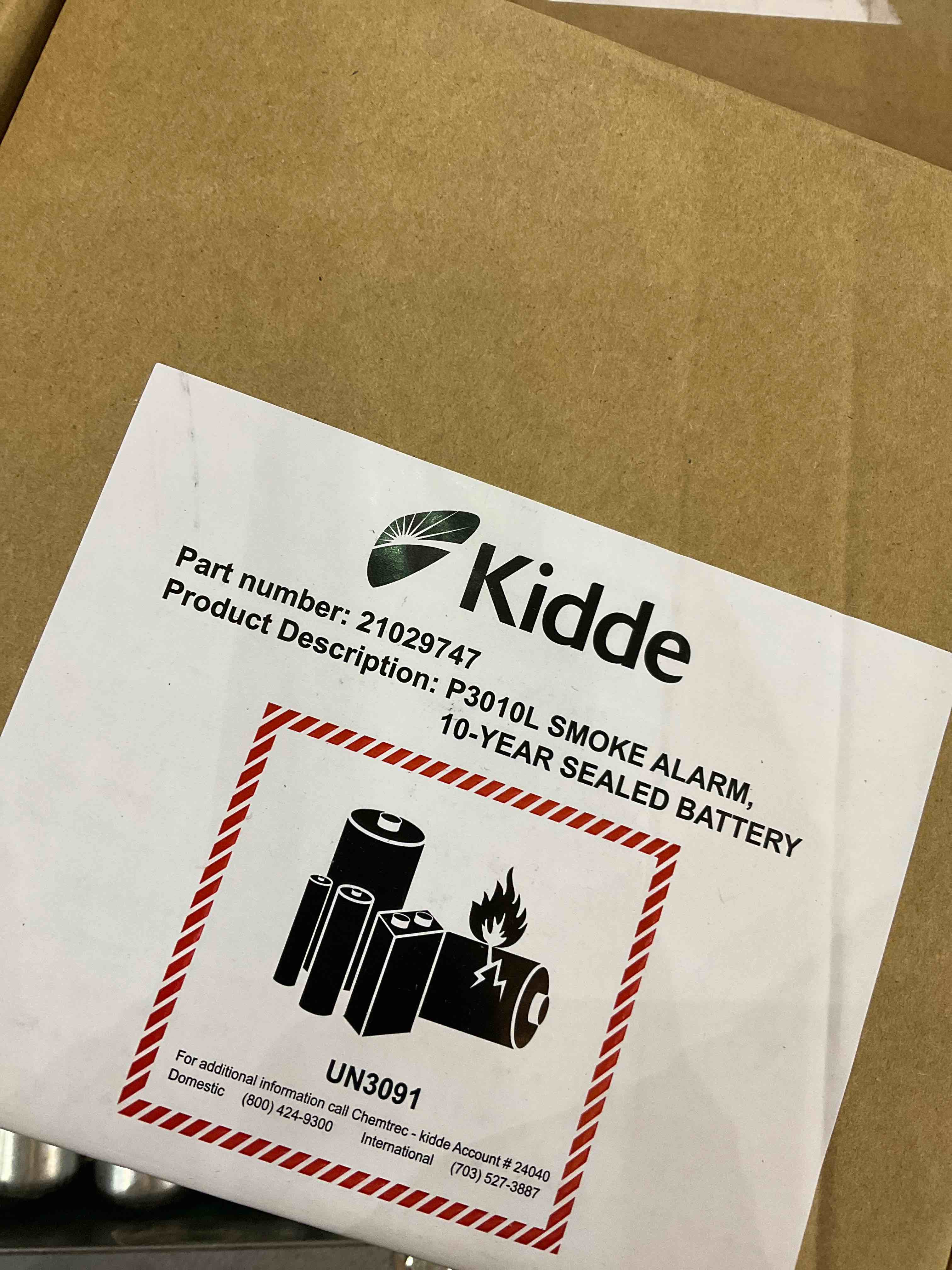 https://s3.amazonaws.com/lotting-images-prod/bidfta/EXS00425176_1692886697962.jpeg