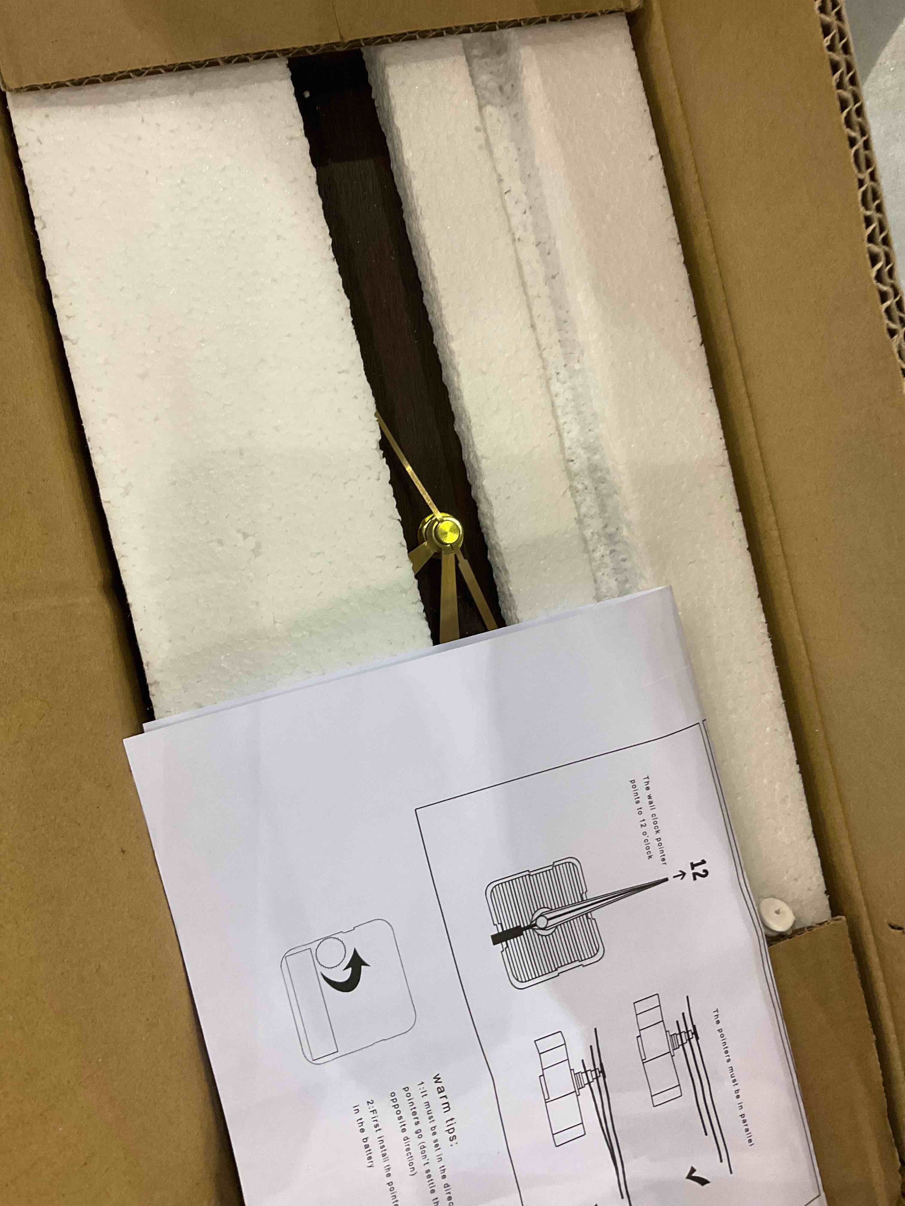 https://s3.amazonaws.com/lotting-images-prod/bidfta/EXS00425338_1693307834392.jpeg