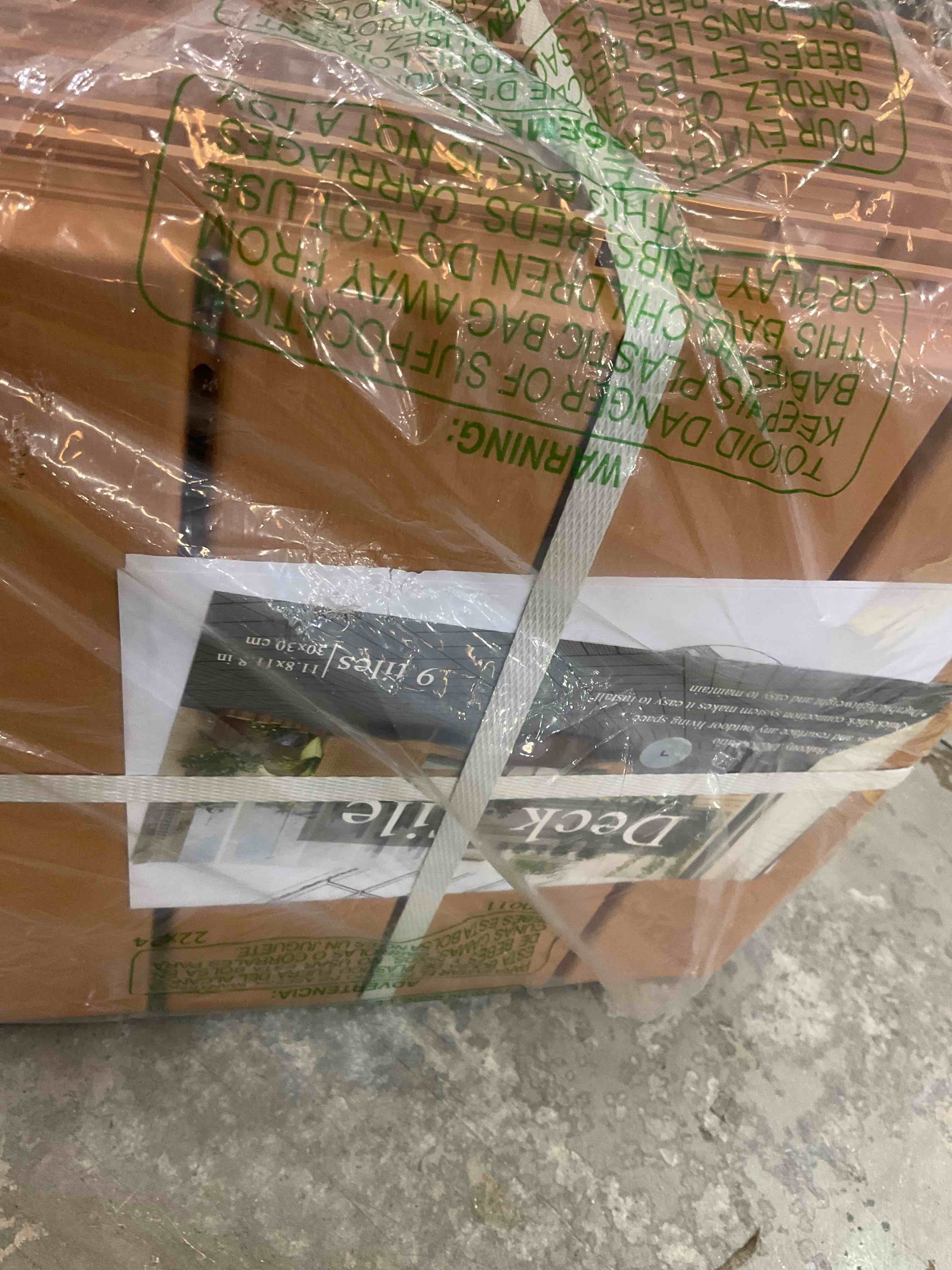 https://s3.amazonaws.com/lotting-images-prod/bidfta/EXS00425565_1692724514261.jpeg