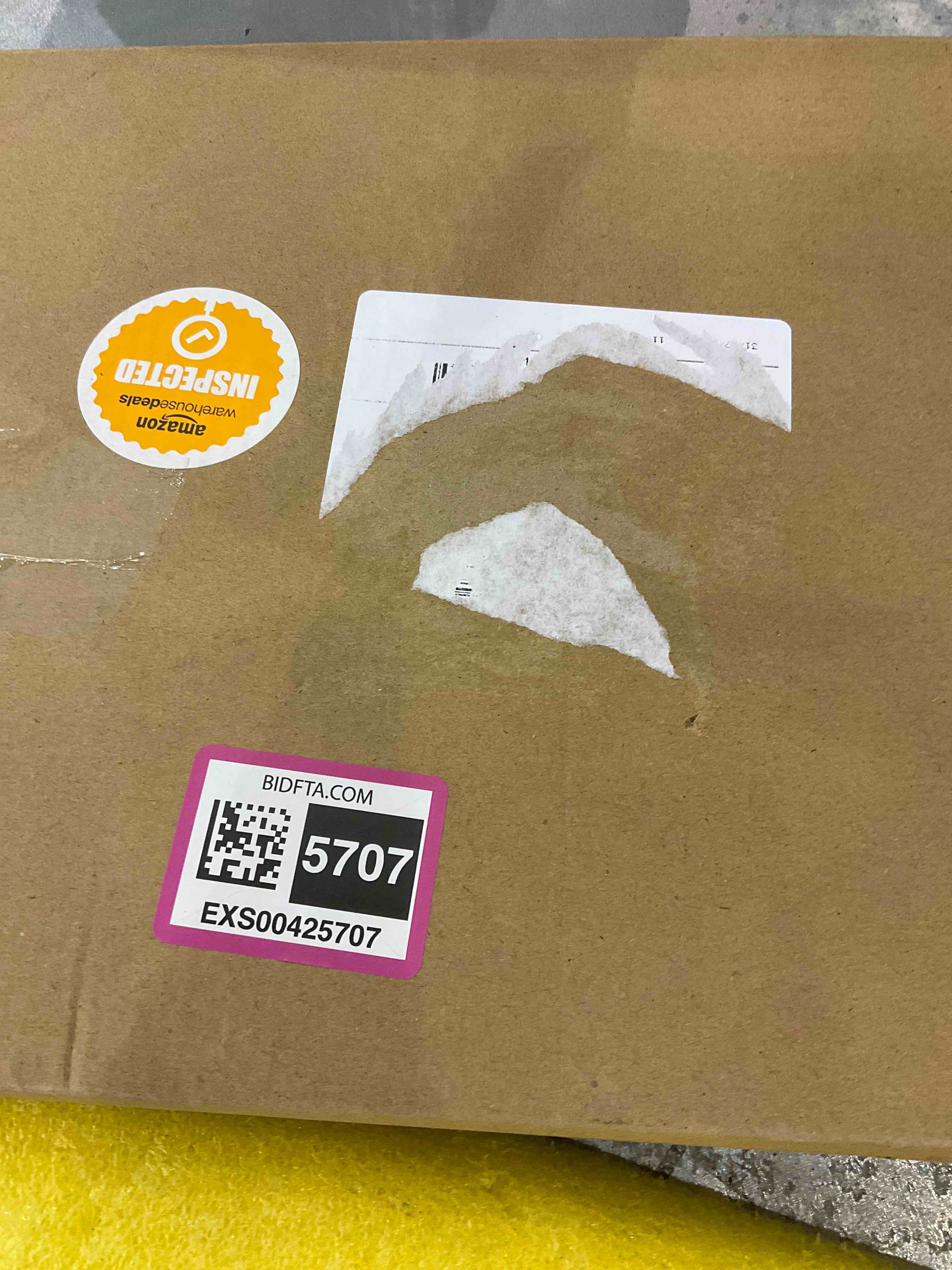 https://s3.amazonaws.com/lotting-images-prod/bidfta/EXS00425707_1692875576700.jpeg