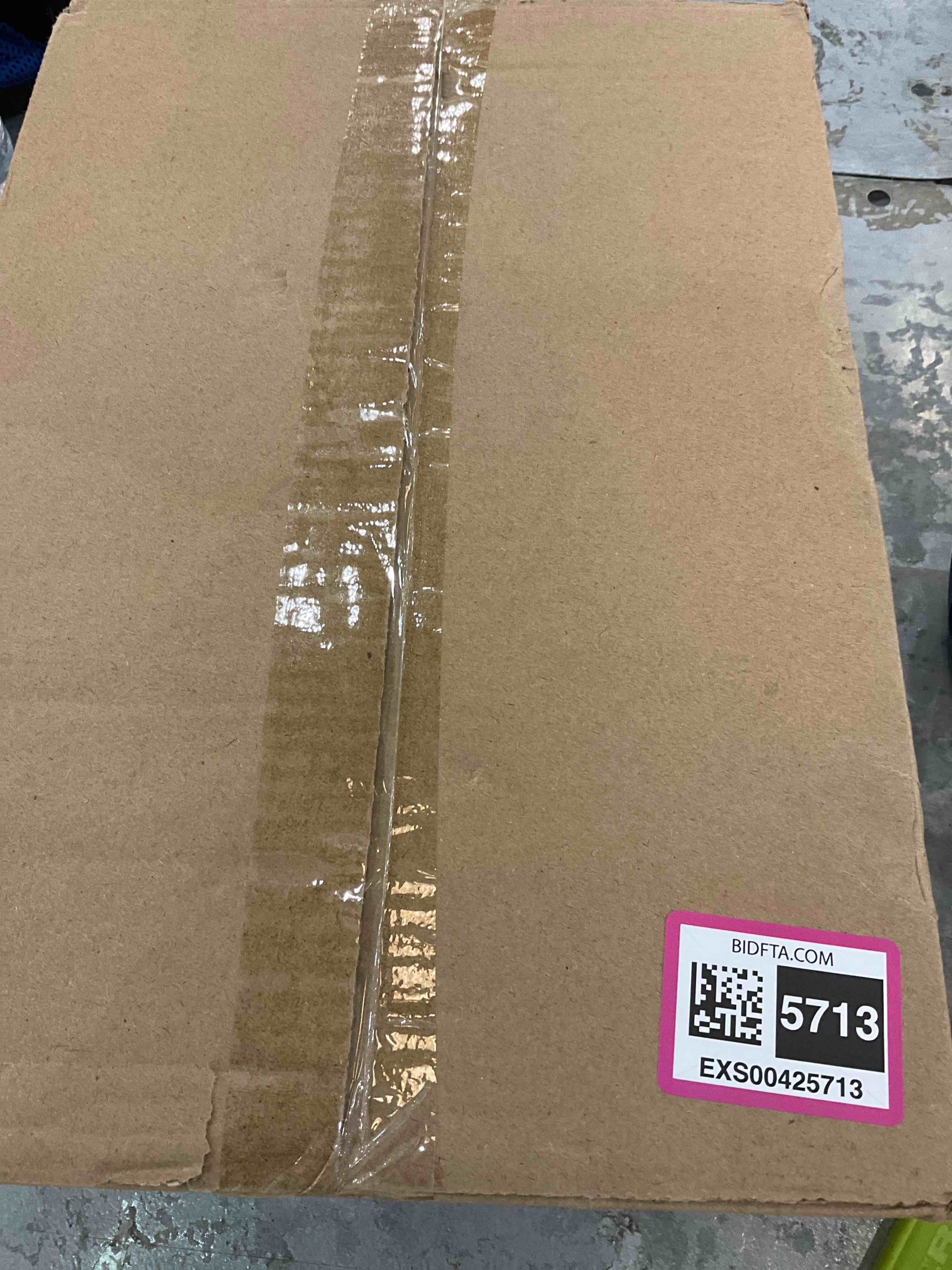 https://s3.amazonaws.com/lotting-images-prod/bidfta/EXS00425713_1692887874928.jpeg