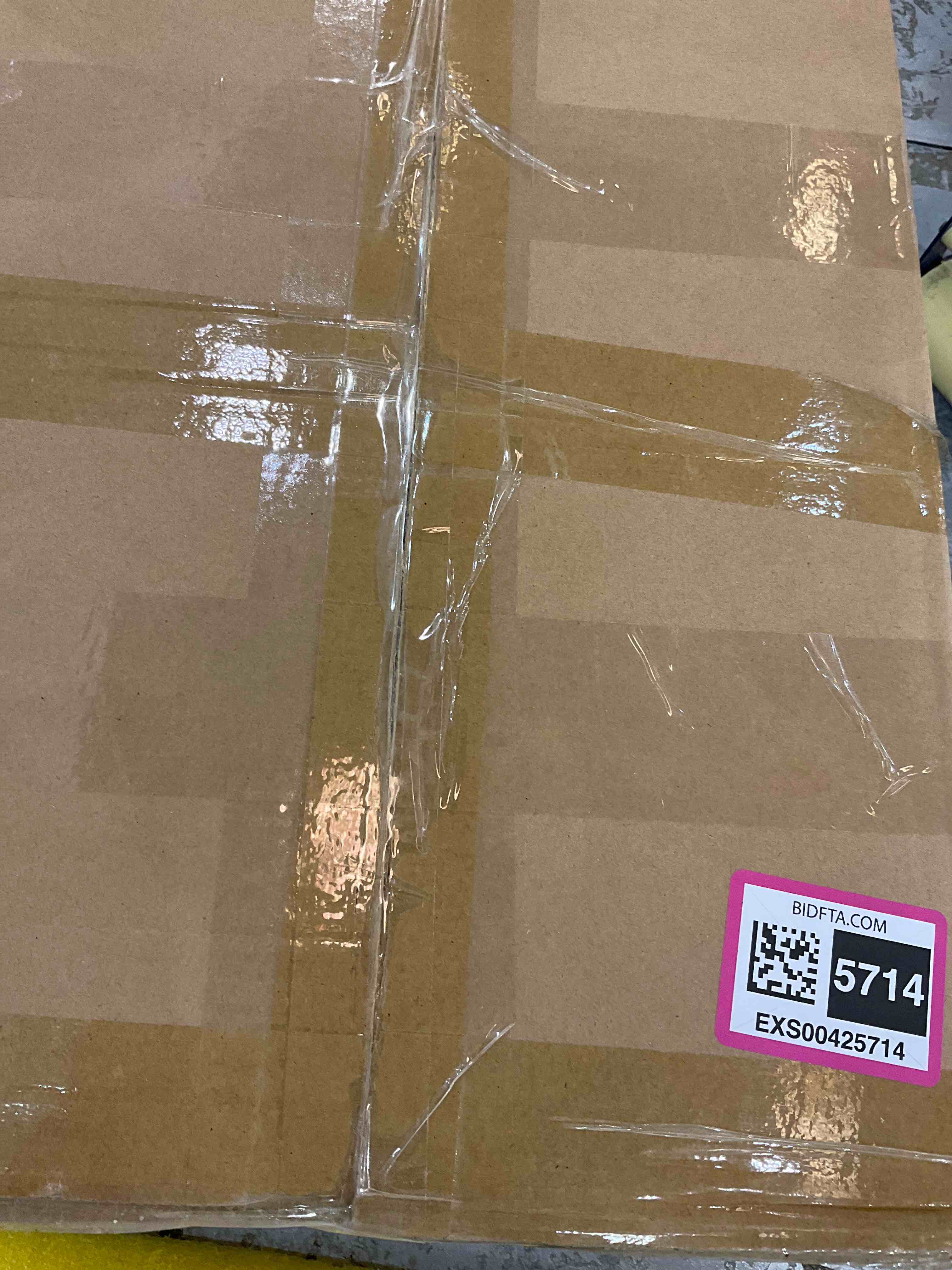 https://s3.amazonaws.com/lotting-images-prod/bidfta/EXS00425714_1692888053797.jpeg