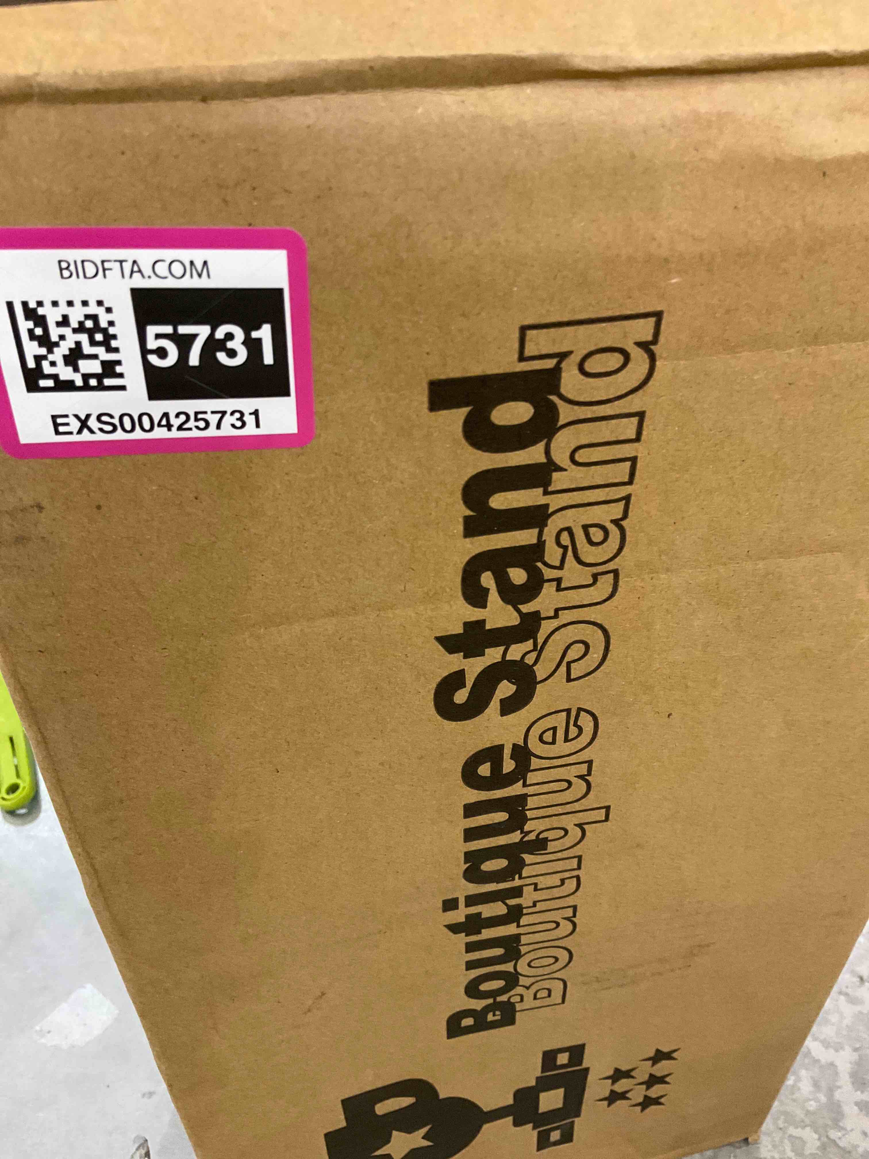 GSOW Sign Stand for Display, Retractable Poster Board Stand Double-Sided Banner Holder Floor Standing Sign Holder Adjustable Stand Up Signage Stand Height Up to 80 Inches, 2 Pack Black