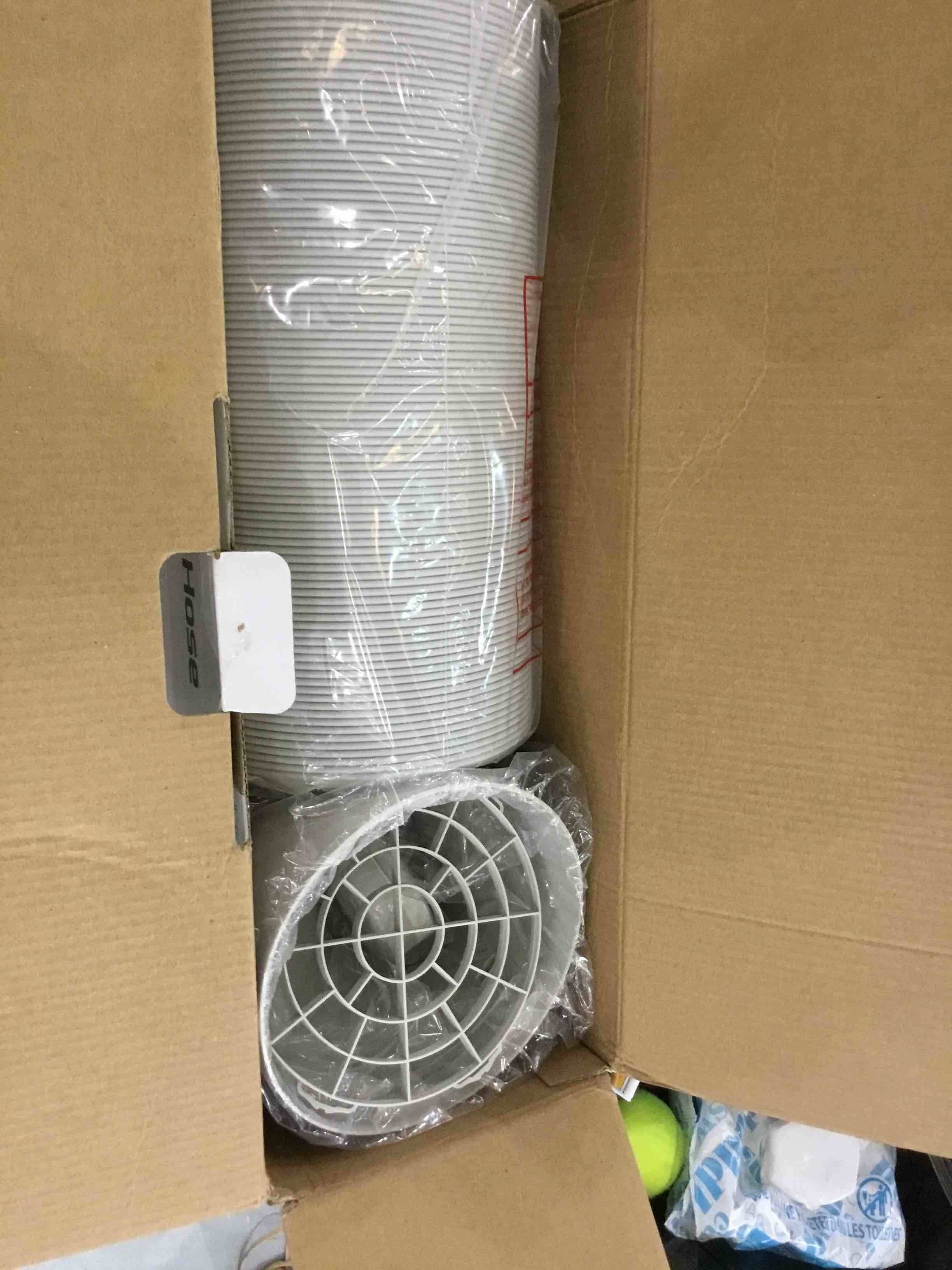 https://s3.amazonaws.com/lotting-images-prod/bidfta/EXS00426312_1693575943219.jpeg