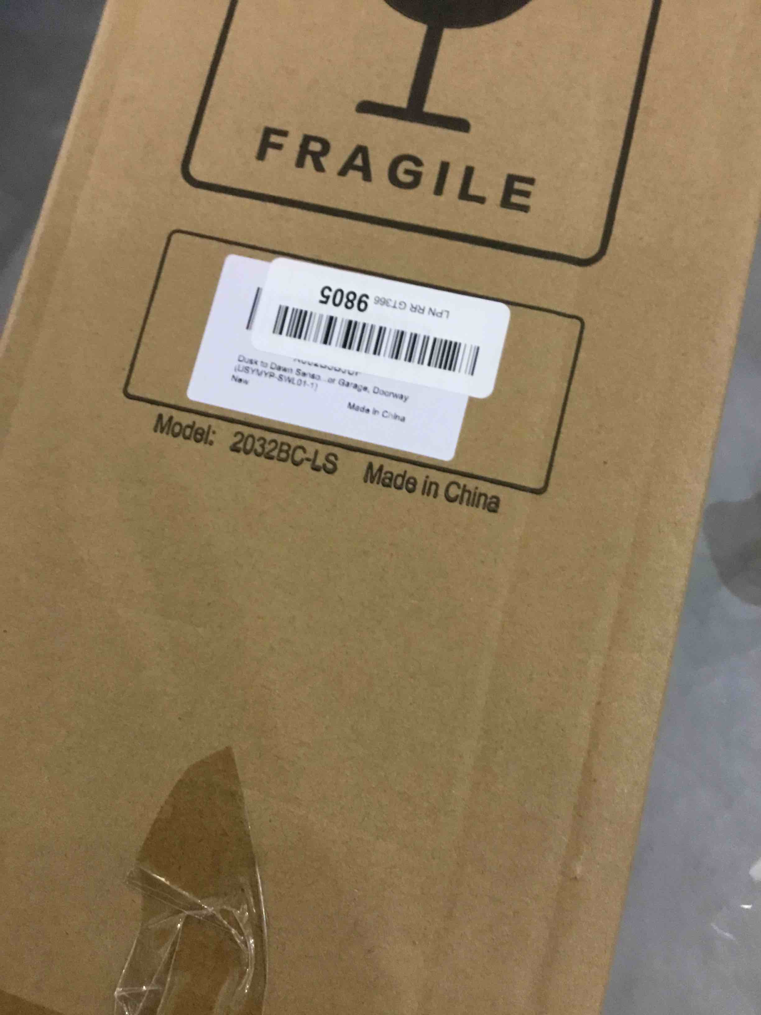https://s3.amazonaws.com/lotting-images-prod/bidfta/EXS00426431_1693594953531.jpeg