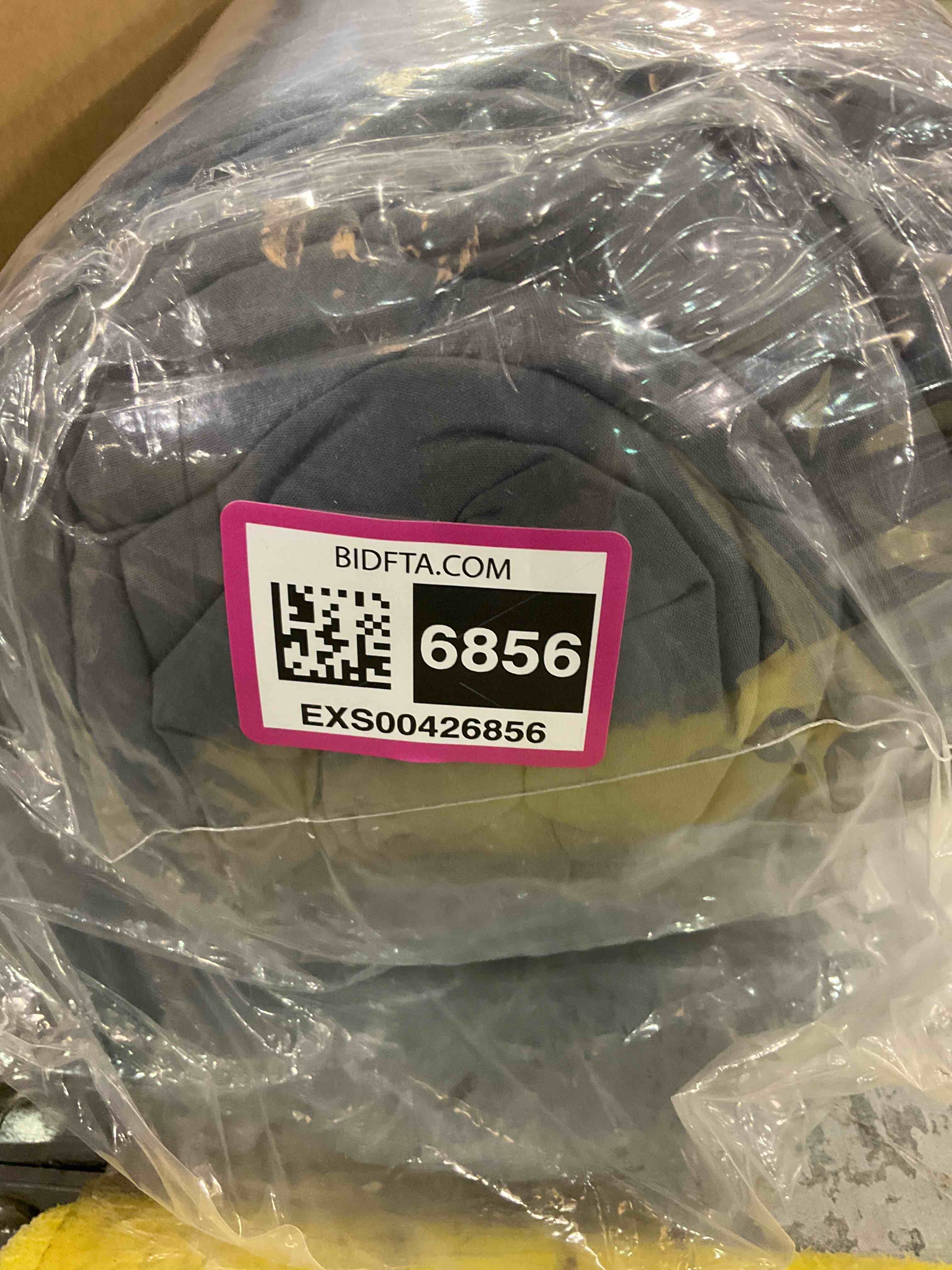 https://s3.amazonaws.com/lotting-images-prod/bidfta/EXS00426856_1693572161637.jpeg