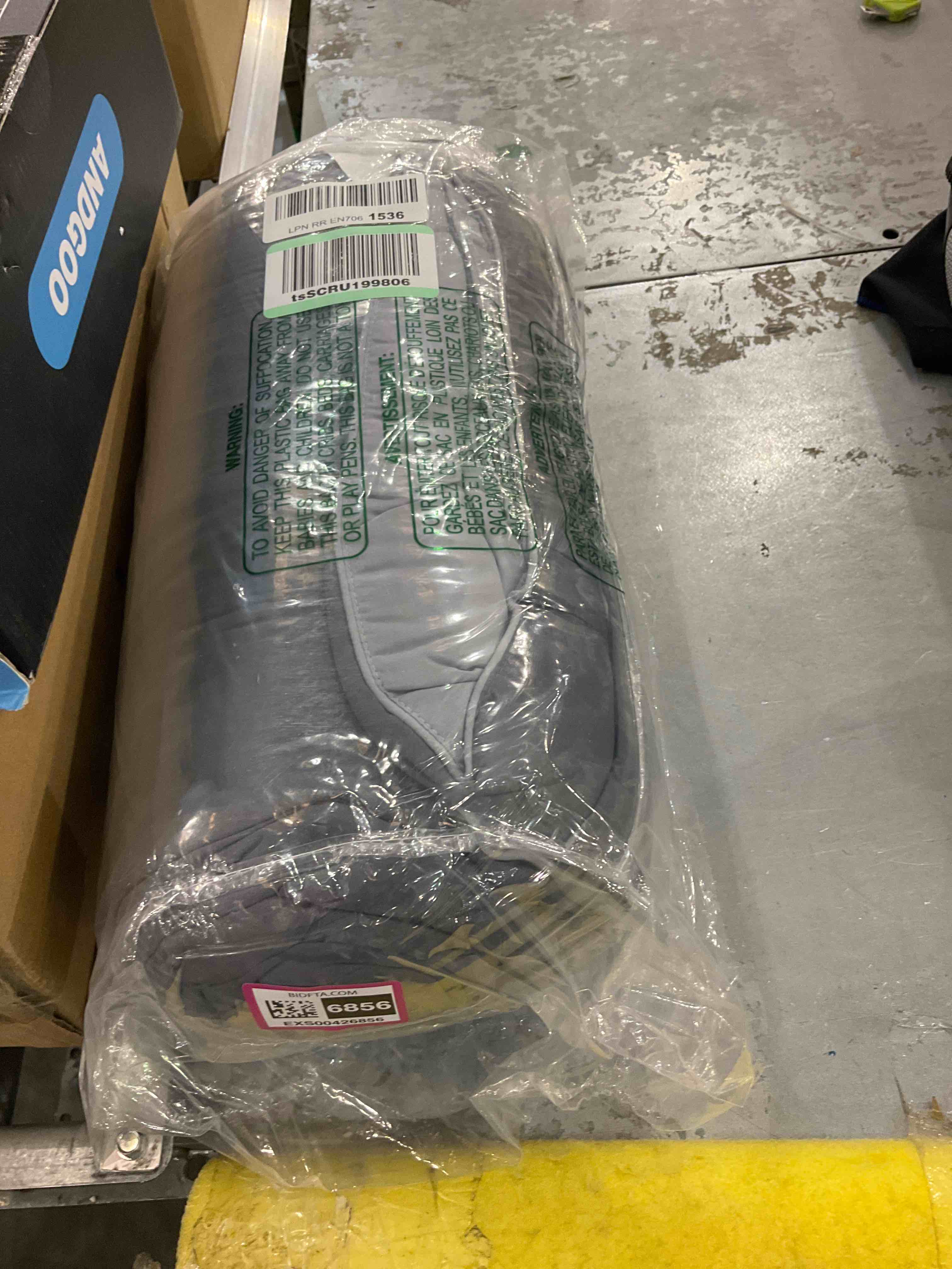 https://s3.amazonaws.com/lotting-images-prod/bidfta/EXS00426856_1693572163680.jpeg