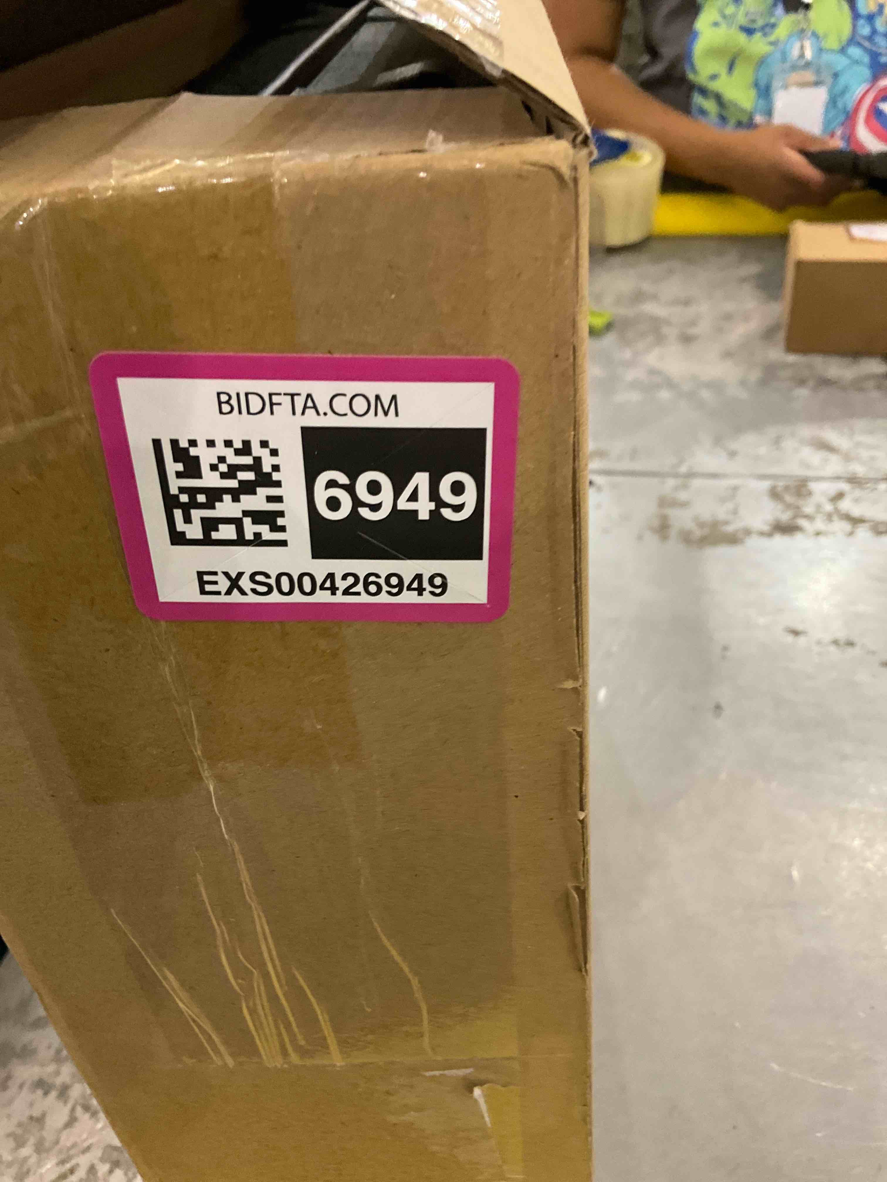 https://s3.amazonaws.com/lotting-images-prod/bidfta/EXS00426949_1693588456032.jpeg