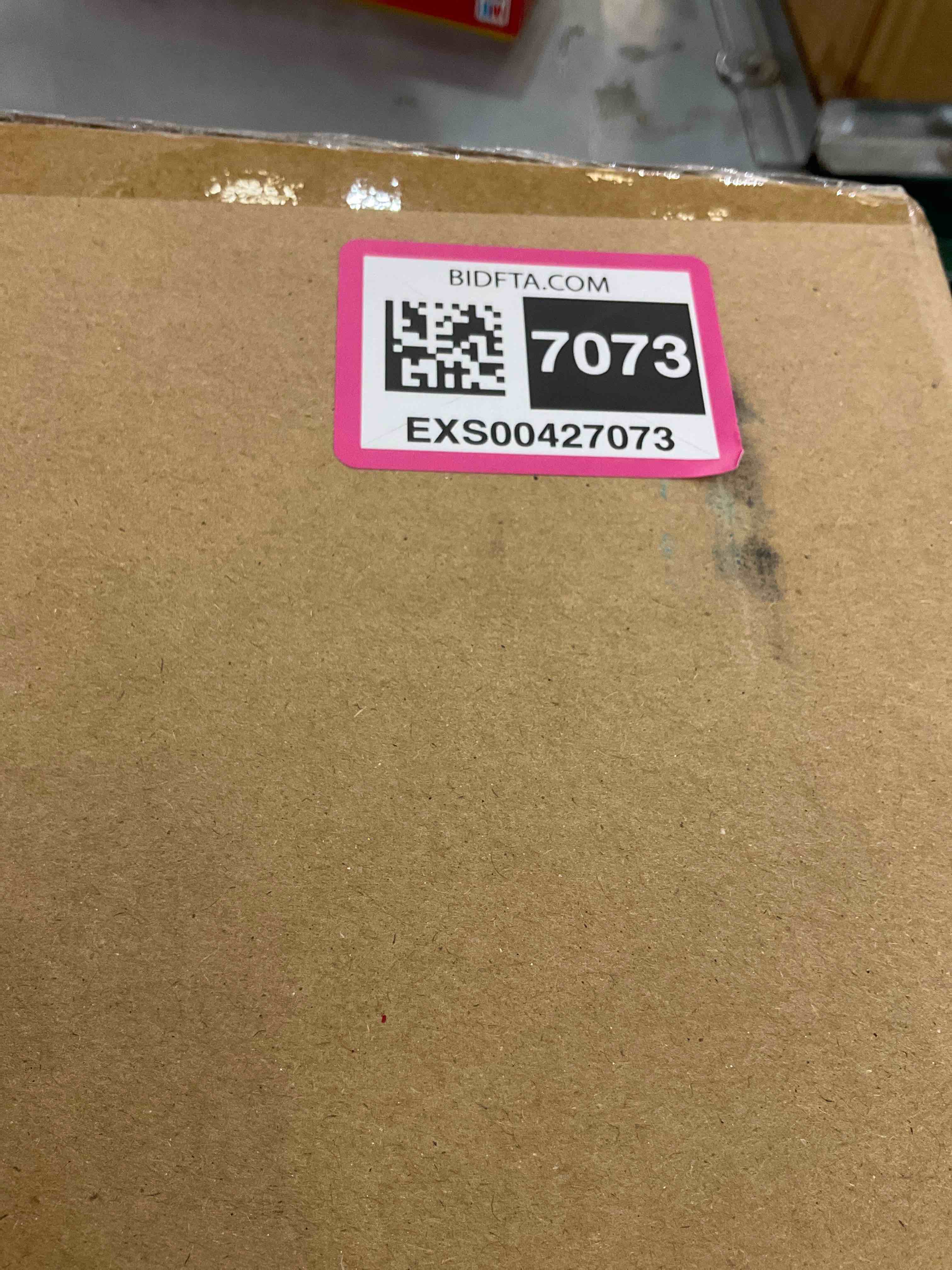 https://s3.amazonaws.com/lotting-images-prod/bidfta/EXS00427073_1692728837373.jpeg