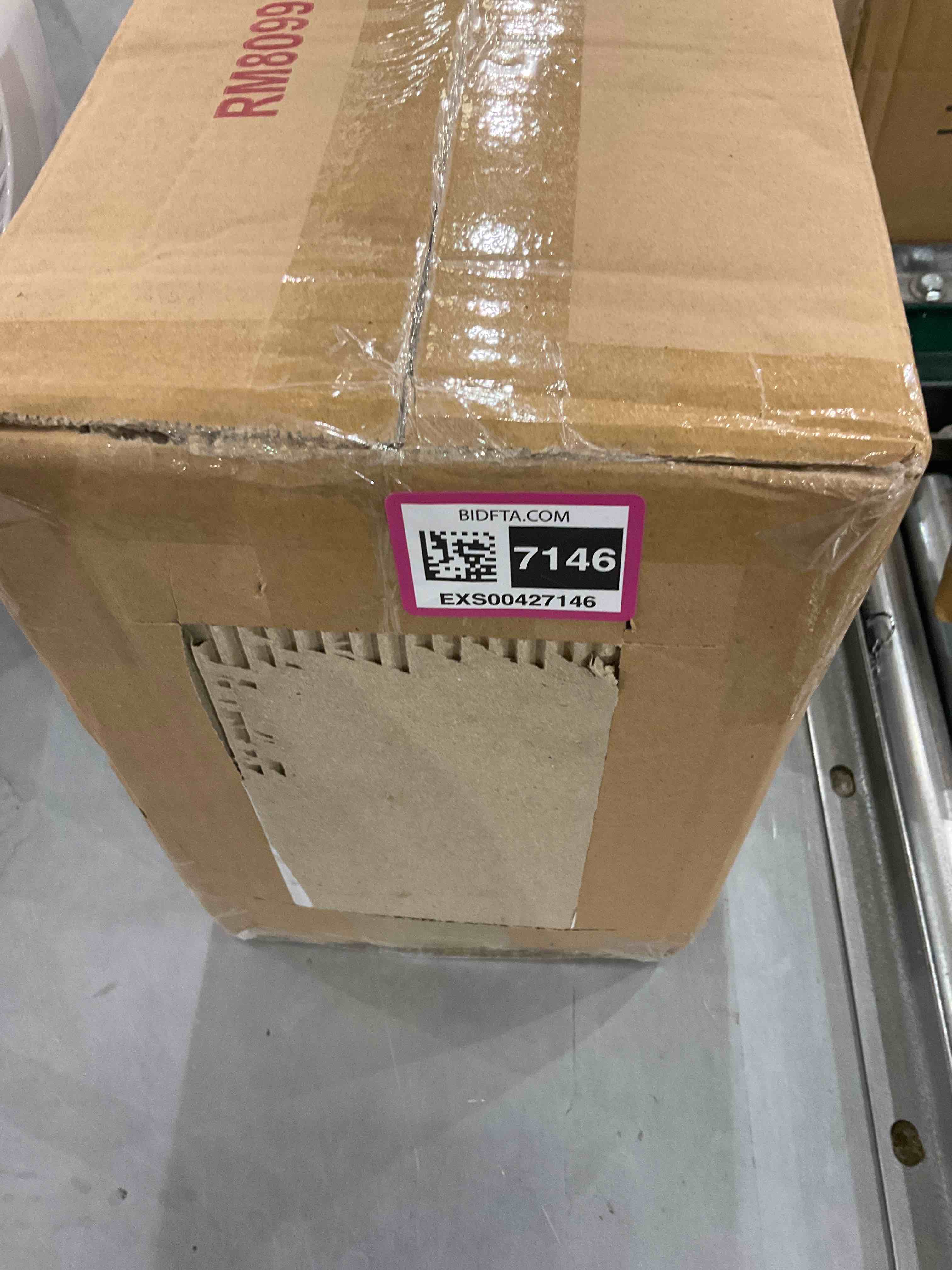 https://s3.amazonaws.com/lotting-images-prod/bidfta/EXS00427146_1692794153613.jpeg