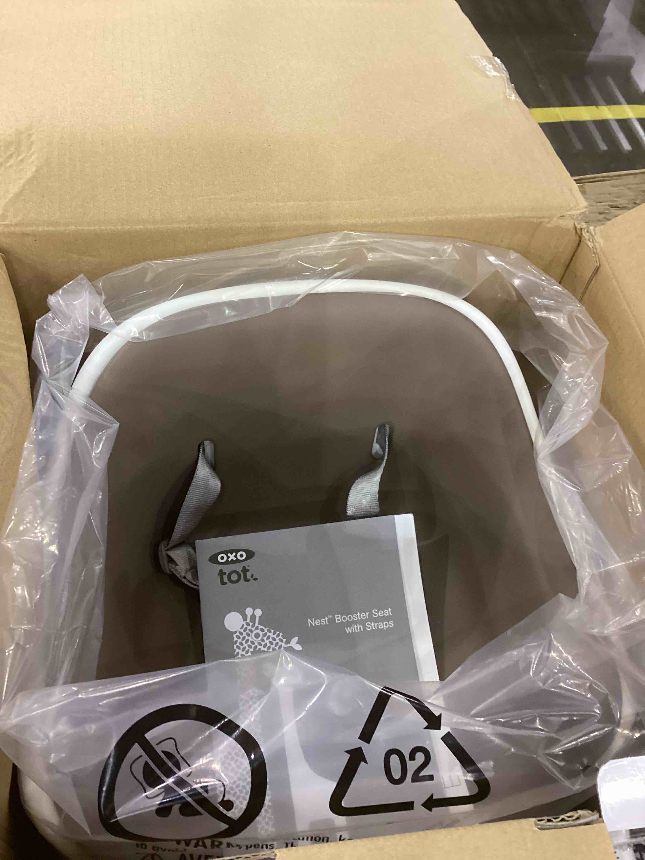 https://s3.amazonaws.com/lotting-images-prod/bidfta/EXS00427585_1693230114196.jpeg