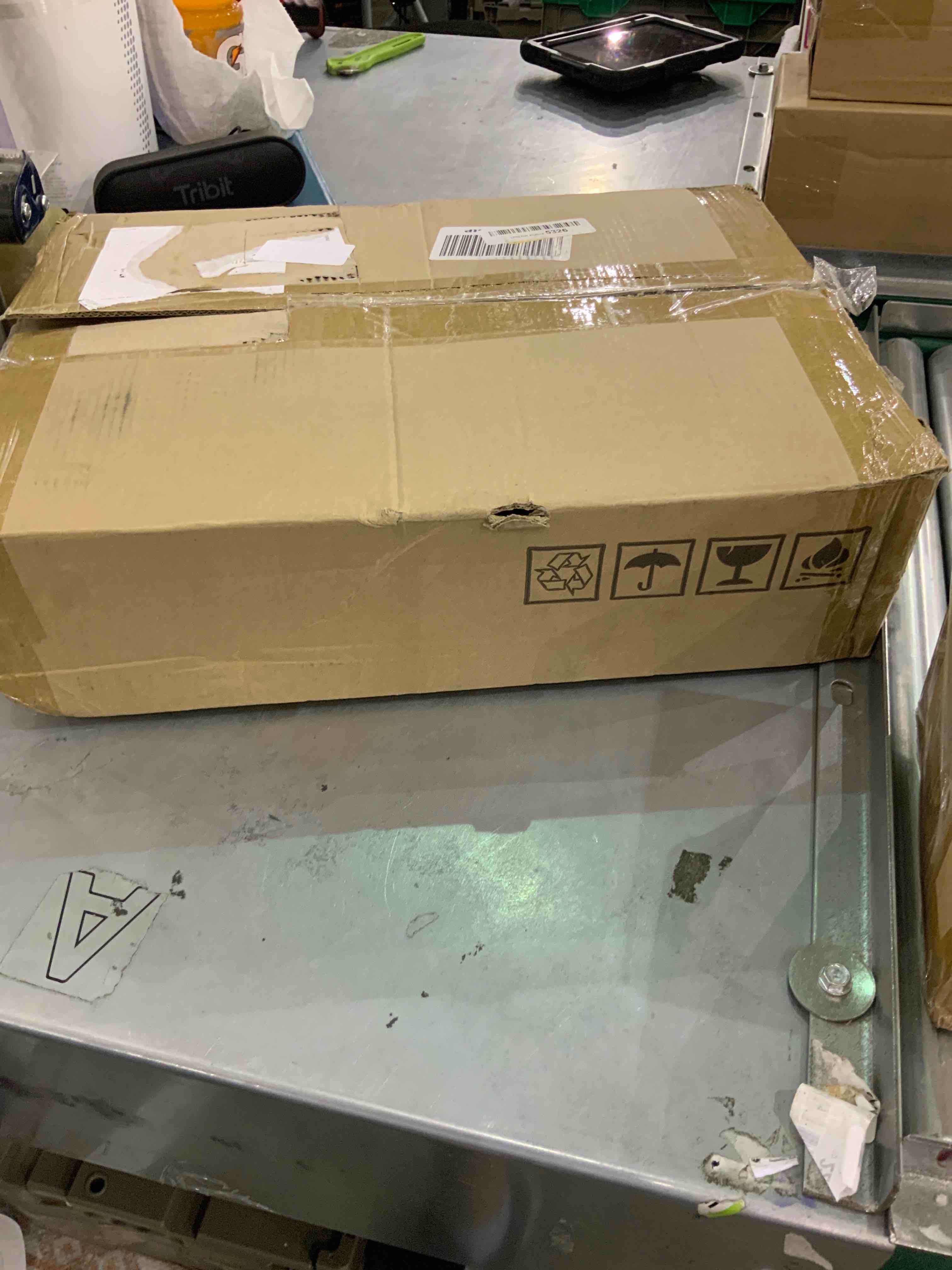 https://s3.amazonaws.com/lotting-images-prod/bidfta/EXS00428323_1692878210963.jpeg
