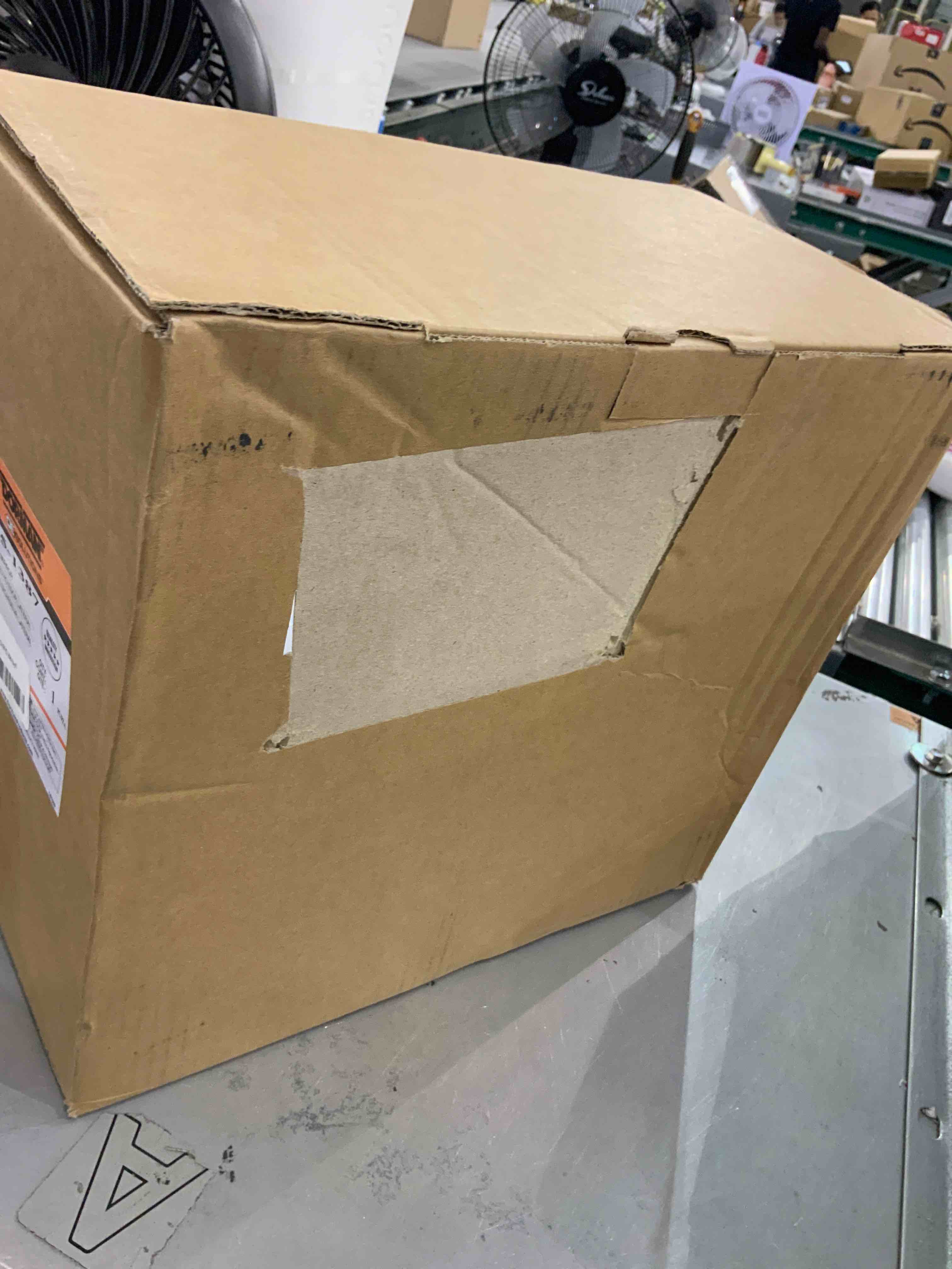 https://s3.amazonaws.com/lotting-images-prod/bidfta/EXS00429741_1693230198984.jpeg