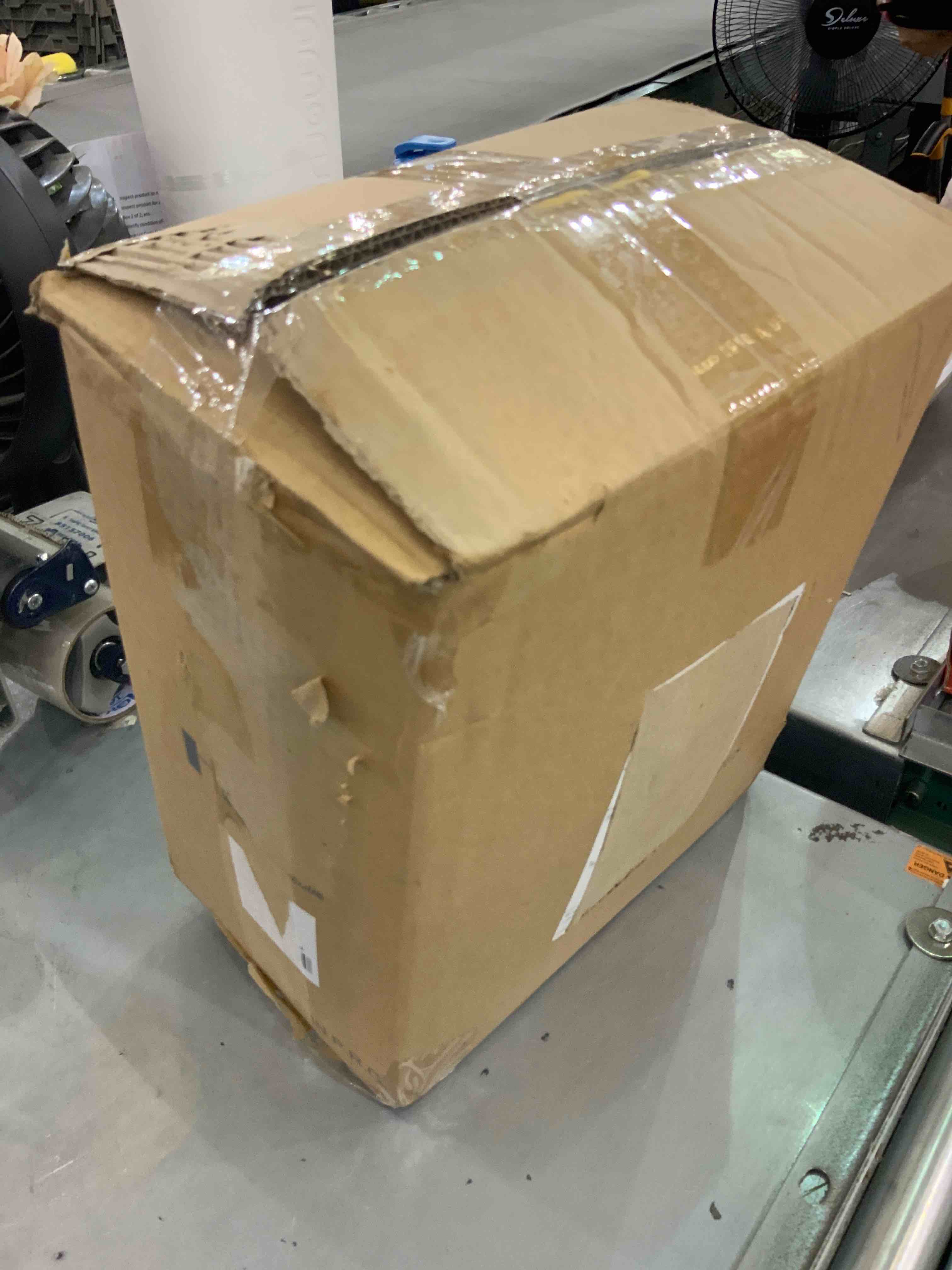 https://s3.amazonaws.com/lotting-images-prod/bidfta/EXS00429870_1693246864814.jpeg