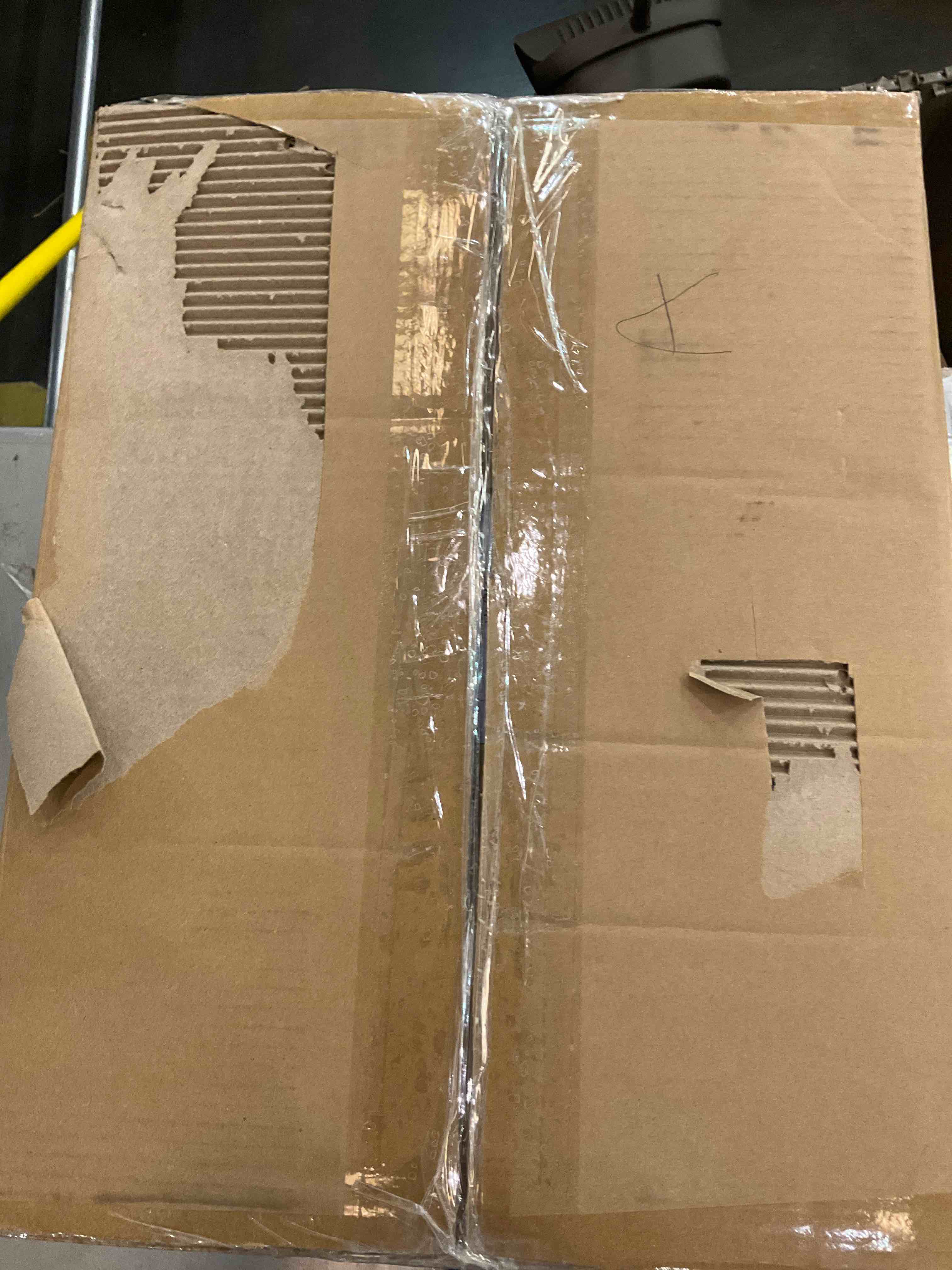 https://s3.amazonaws.com/lotting-images-prod/bidfta/EXS00430351_1694112090546.jpeg