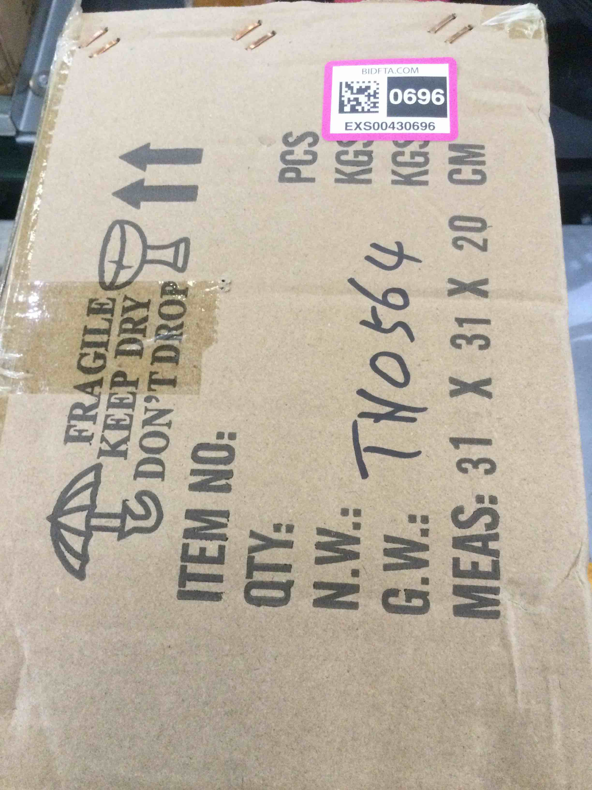 https://s3.amazonaws.com/lotting-images-prod/bidfta/EXS00430696_1693501064157.jpeg