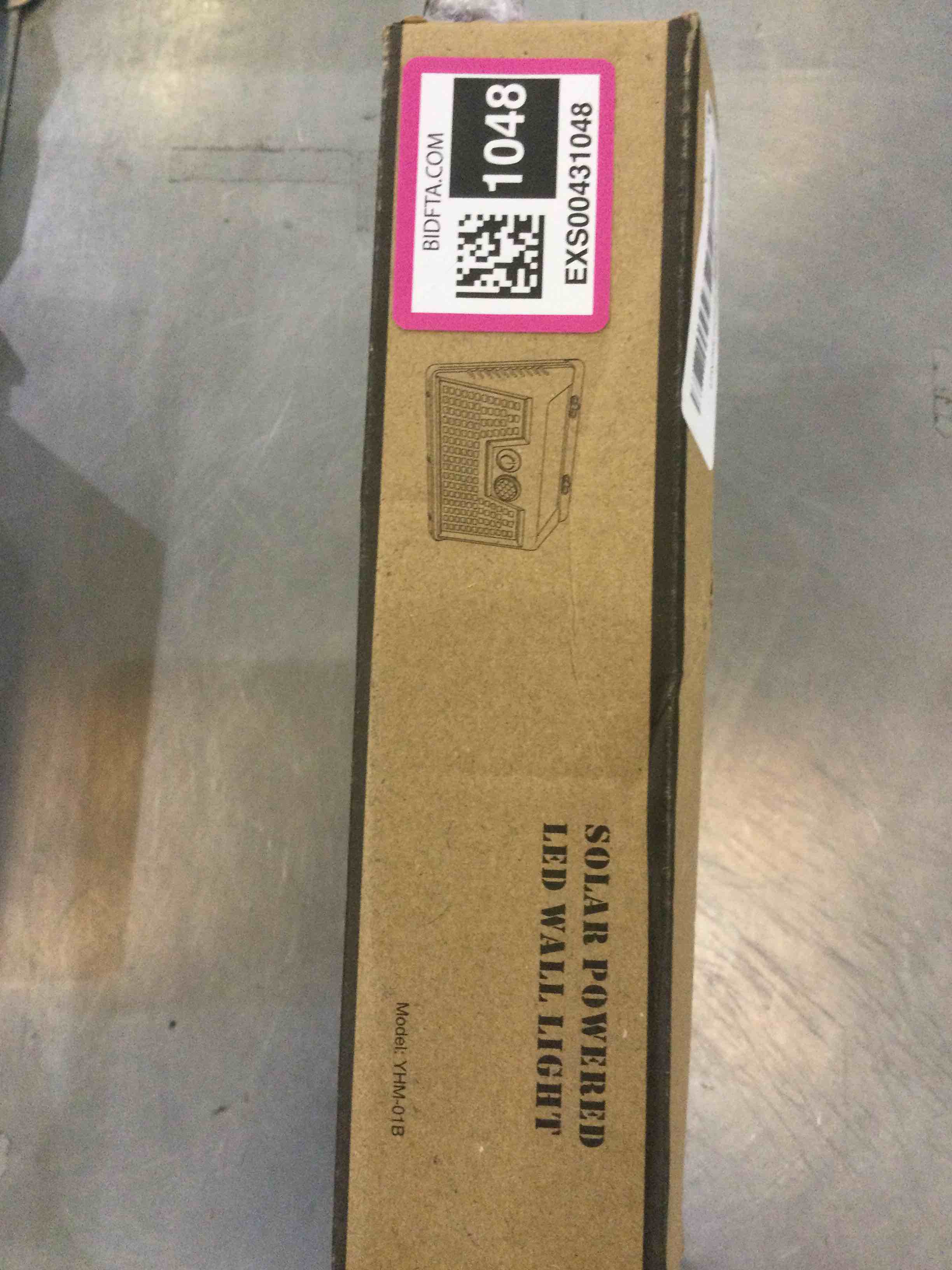 https://s3.amazonaws.com/lotting-images-prod/bidfta/EXS00431048_1695045954506.jpeg