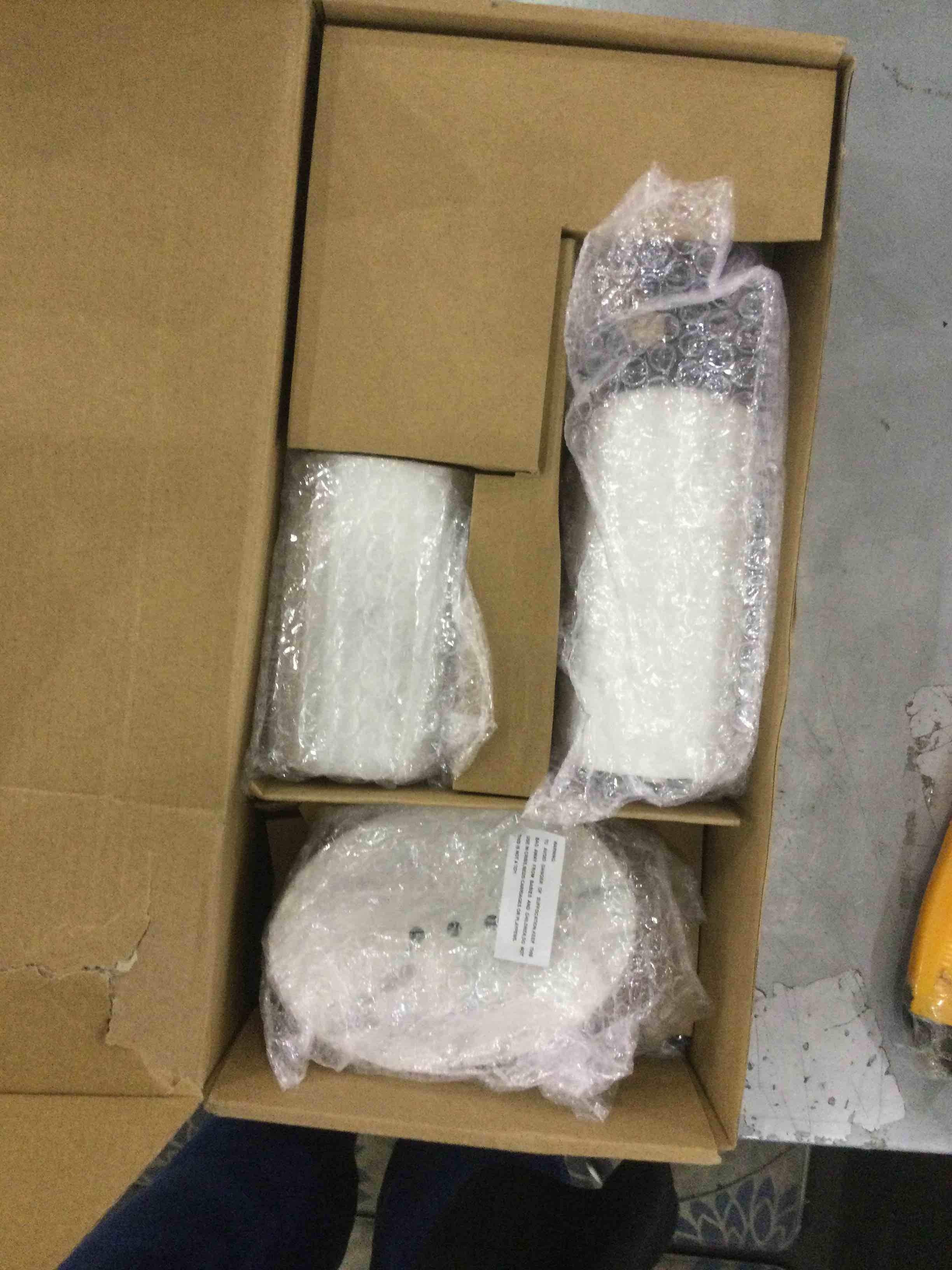 https://s3.amazonaws.com/lotting-images-prod/bidfta/EXS00431579_1695321776706.jpeg