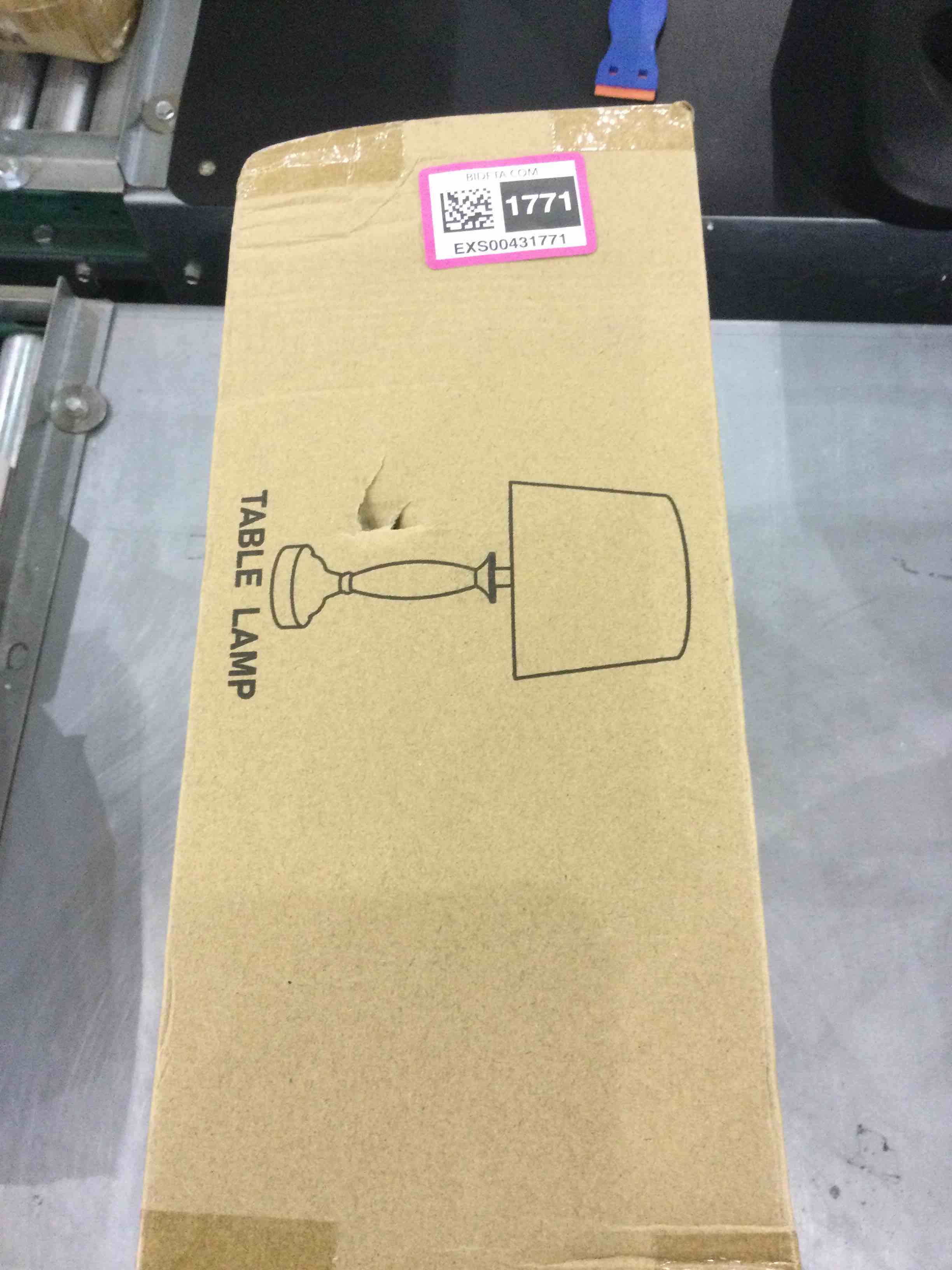 https://s3.amazonaws.com/lotting-images-prod/bidfta/EXS00431771_1695641219848.jpeg