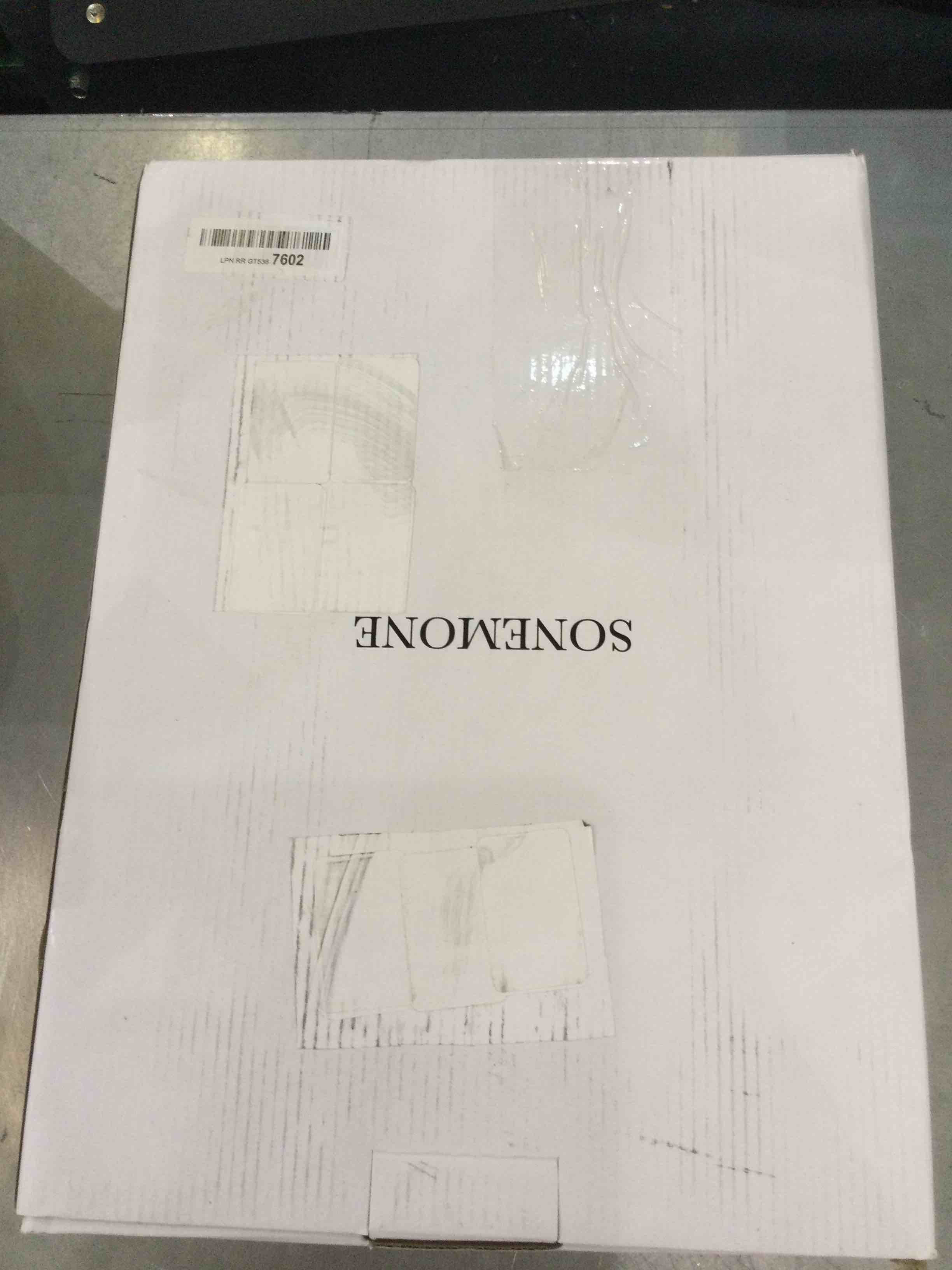 https://s3.amazonaws.com/lotting-images-prod/bidfta/EXS00431877_1695660933096.jpeg