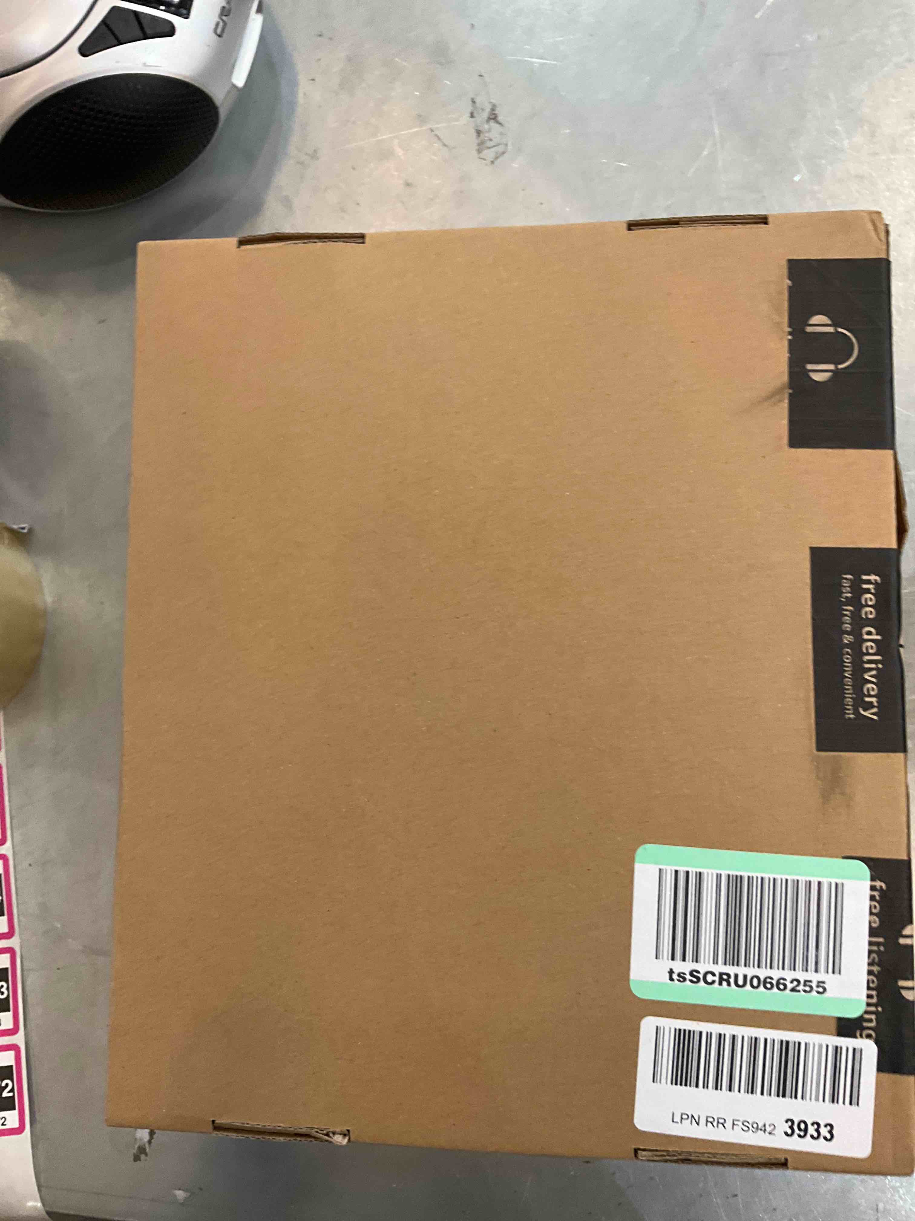 https://s3.amazonaws.com/lotting-images-prod/bidfta/EXS00432272_1693501267015.jpeg