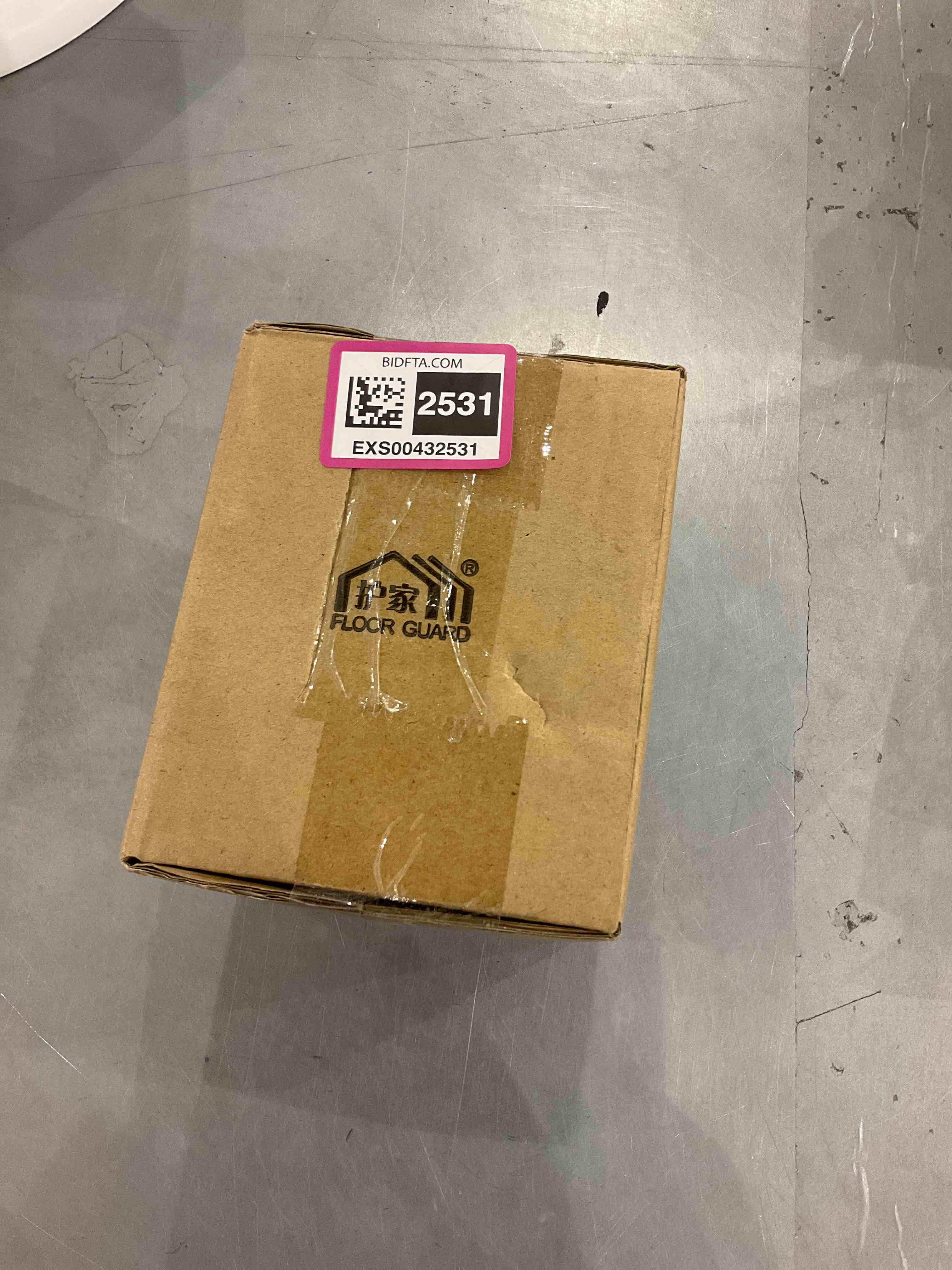 https://s3.amazonaws.com/lotting-images-prod/bidfta/EXS00432531_1693394323837.jpeg