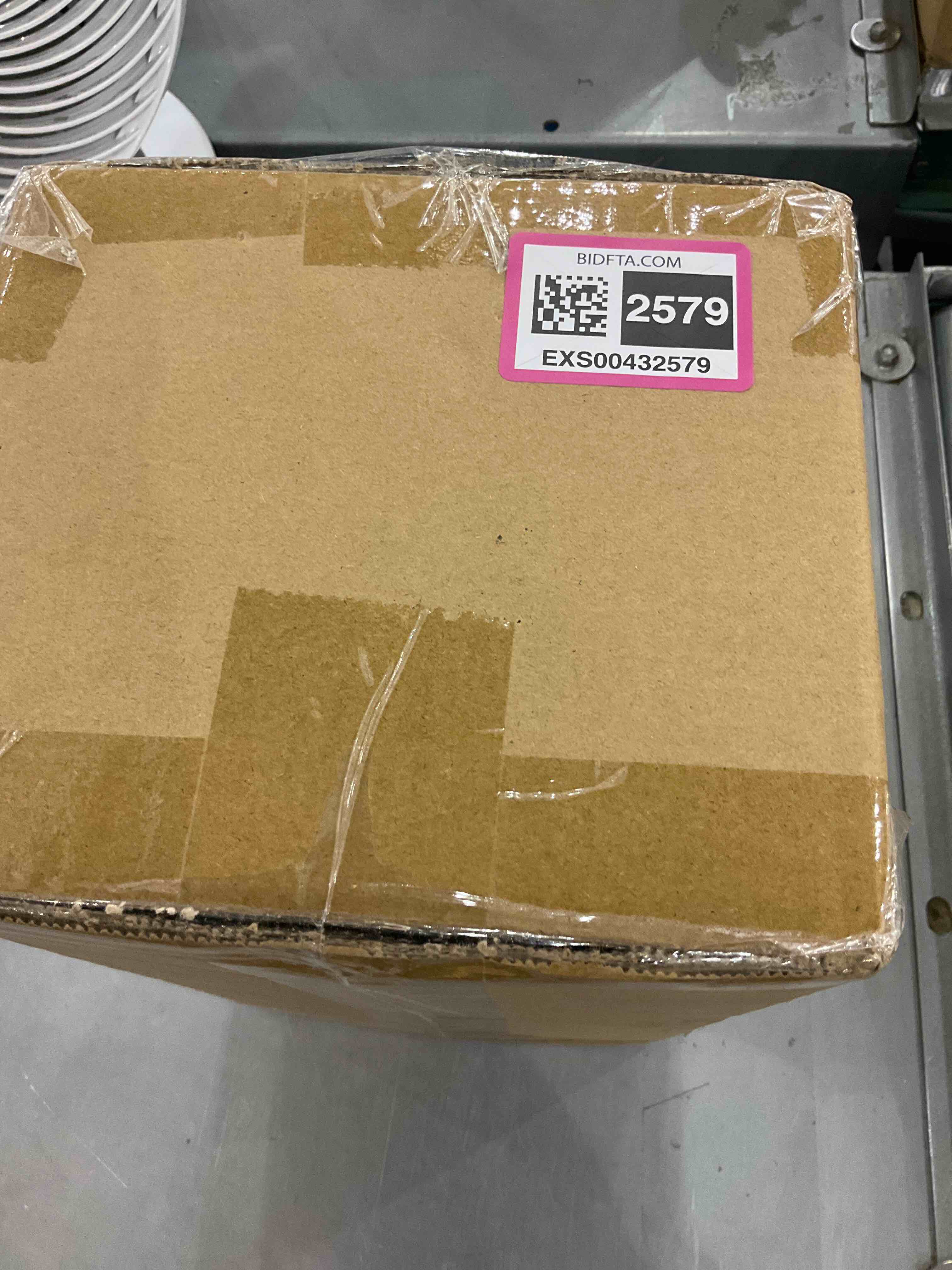 https://s3.amazonaws.com/lotting-images-prod/bidfta/EXS00432579_1693398507214.jpeg
