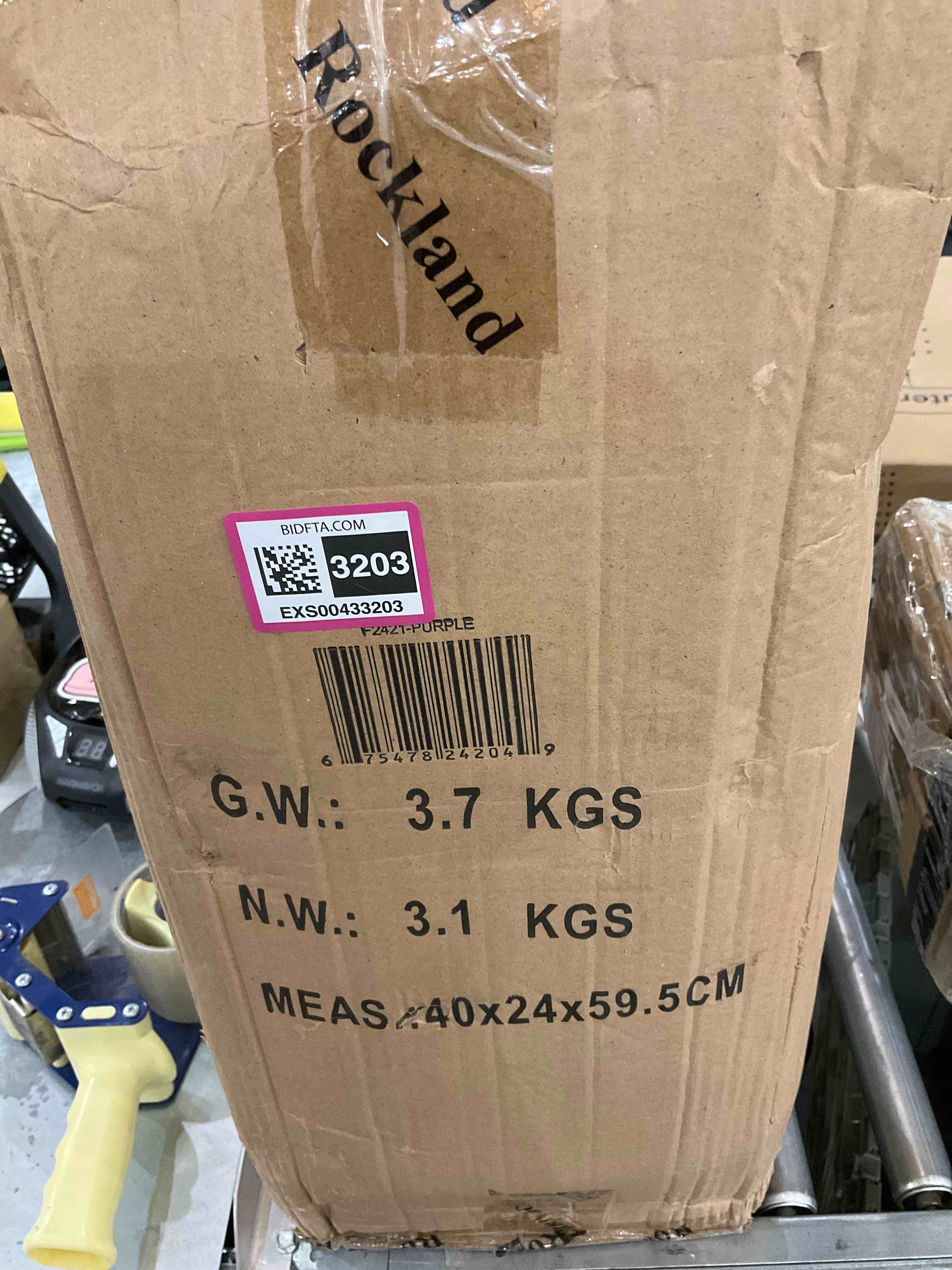https://s3.amazonaws.com/lotting-images-prod/bidfta/EXS00433203_1694200097867.jpeg