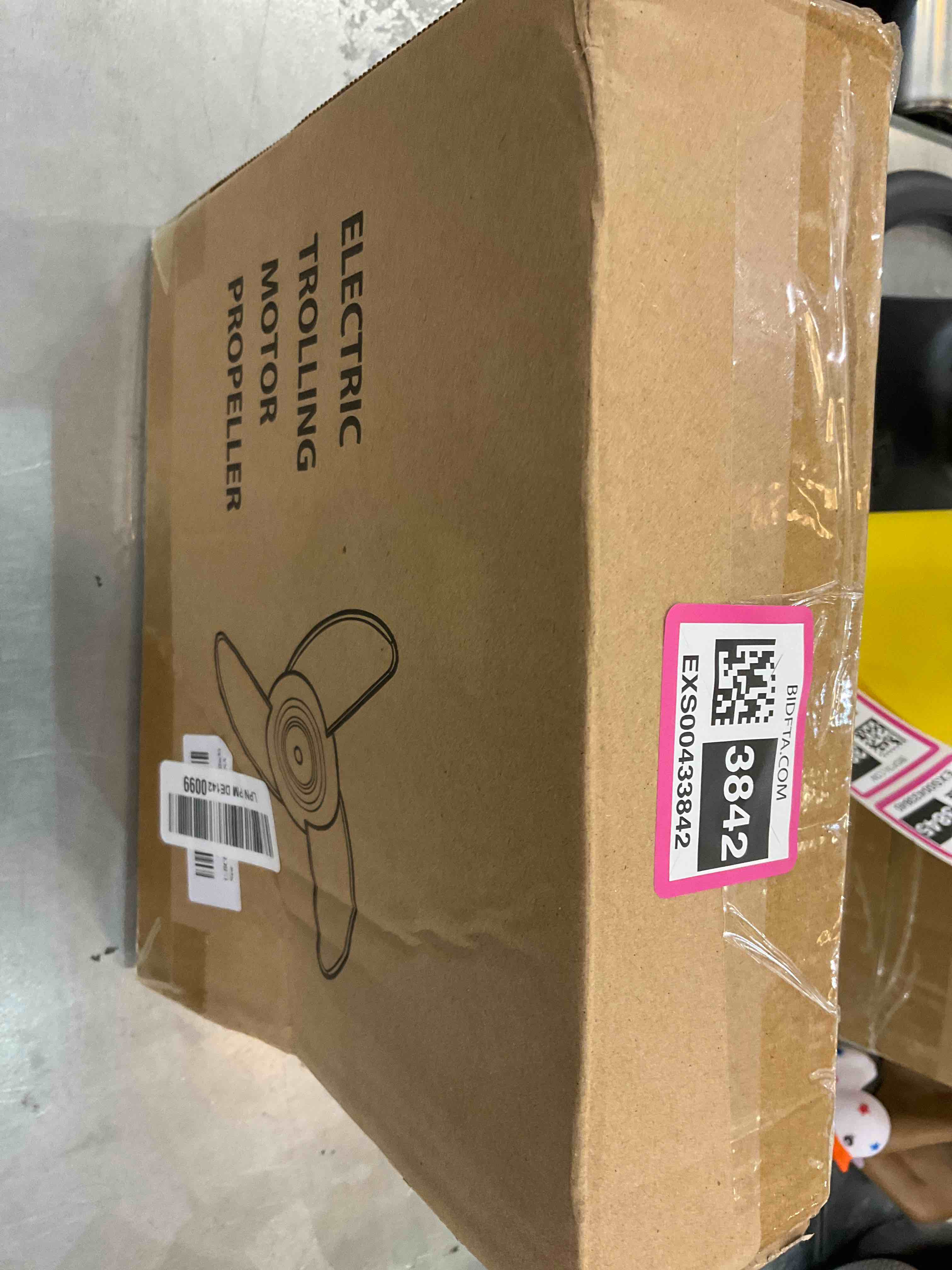 https://s3.amazonaws.com/lotting-images-prod/bidfta/EXS00433842_1693503207072.jpeg